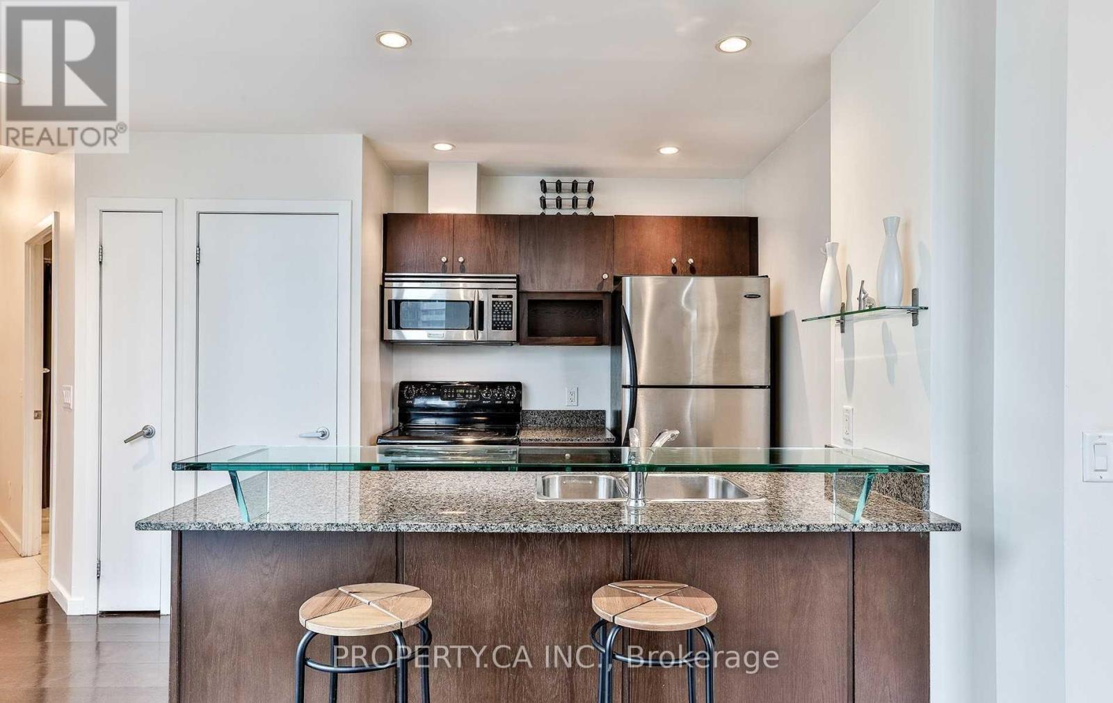 3112 - 208 Queens Quay W, Toronto, Ontario  M5J 2Y5 - Photo 4 - C13456552