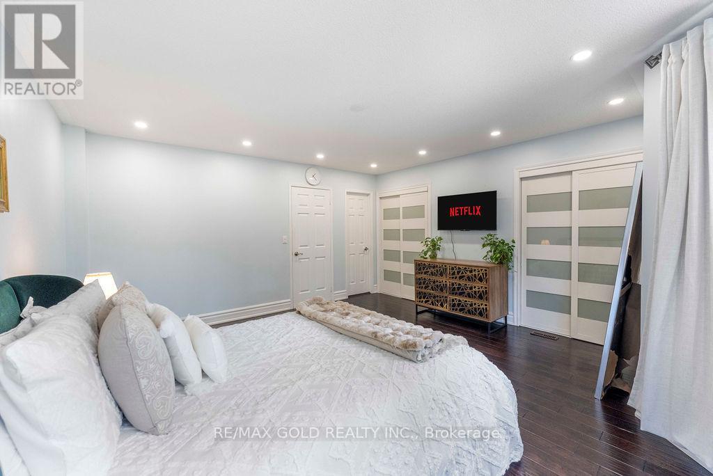 1201 Mowat Lane, Milton, Ontario  L9T 5R2 - Photo 25 - W13456138