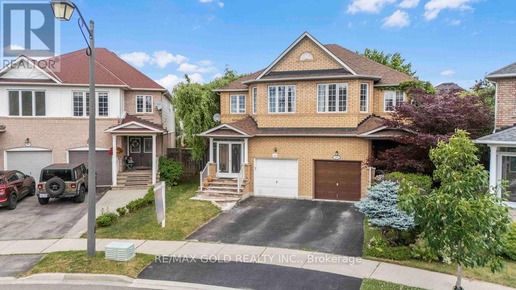 1201 Mowat Lane, Milton, Ontario  L9T 5R2 - Photo 2 - W13456138