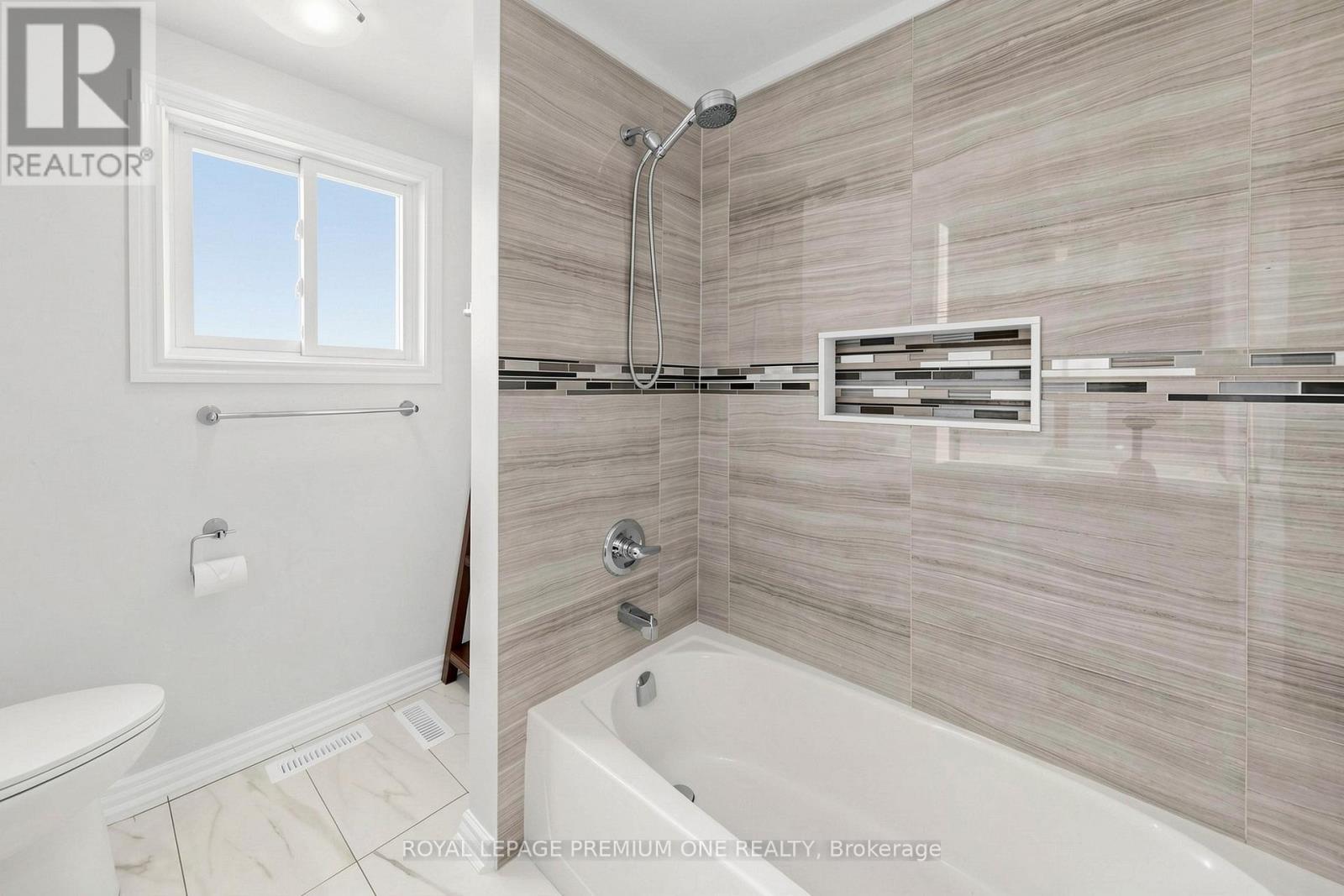 1338 Astra Court, Oshawa, Ontario  L1K 1H7 - Photo 23 - E13456434
