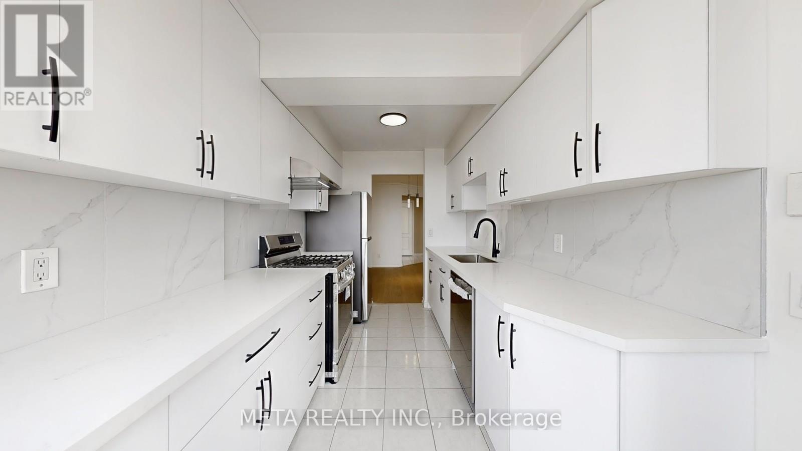 2101 - 115 Omni Drive, Toronto, Ontario  M1P 5B4 - Photo 18 - E13456490