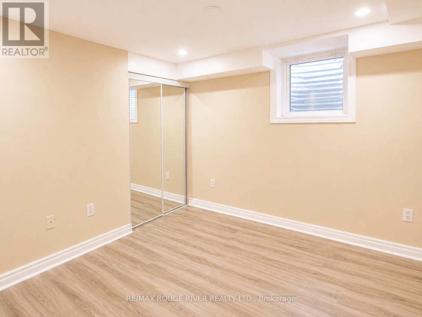16 Dominy Drive, Ajax, Ontario L1T 3H6 - Photo 12 - E13456544