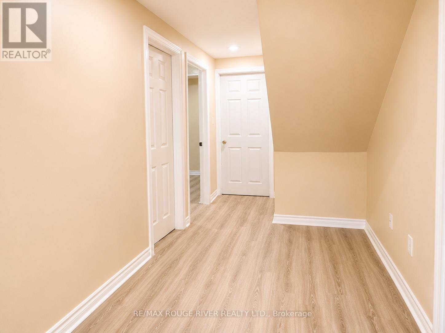 16 Dominy Drive, Ajax, Ontario L1T 3H6 - Photo 9 - E13456544