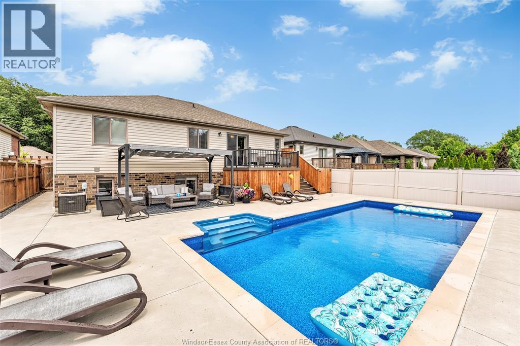 660 International Avenue, Lasalle, Ontario  N9J 0A5 - Photo 31 - 26014390