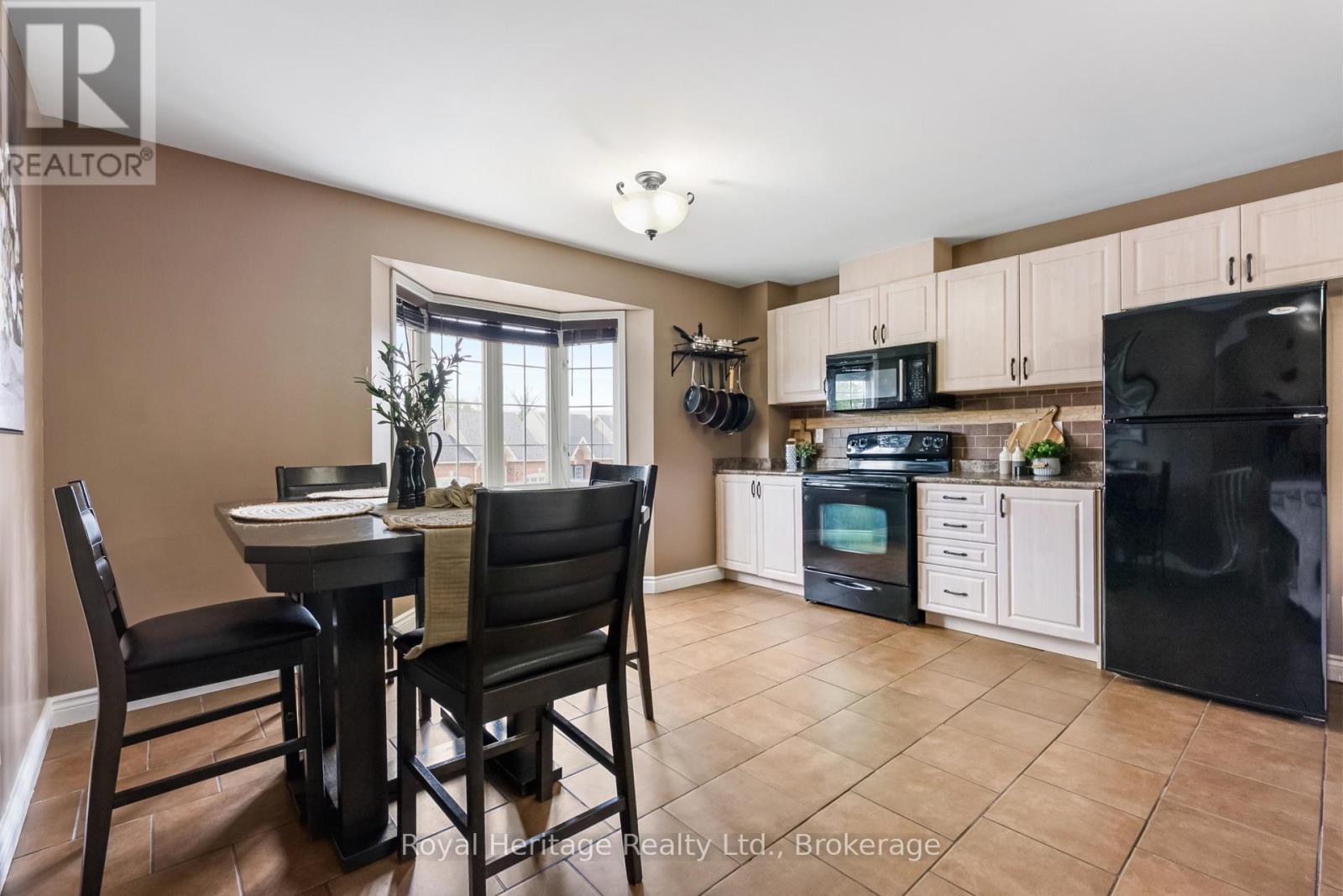 91 Brookside Street, Cavan Monaghan, Ontario  L0A 1G0 - Photo 3 - X13455774