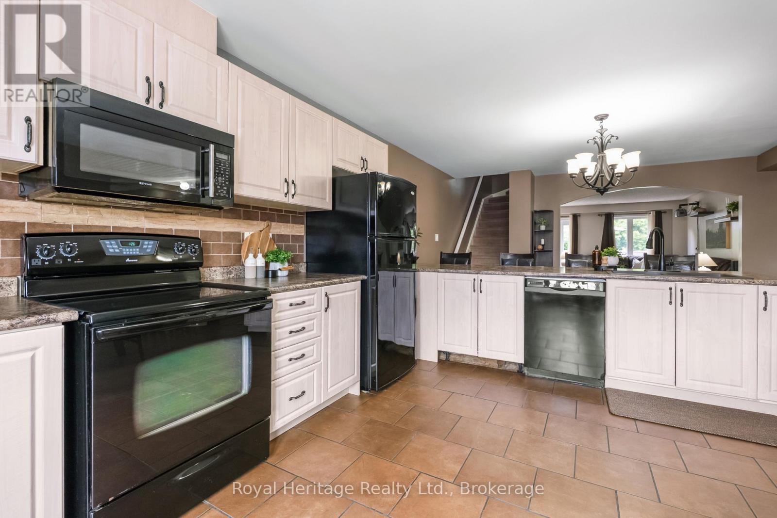 91 Brookside Street, Cavan Monaghan, Ontario  L0A 1G0 - Photo 5 - X13455774