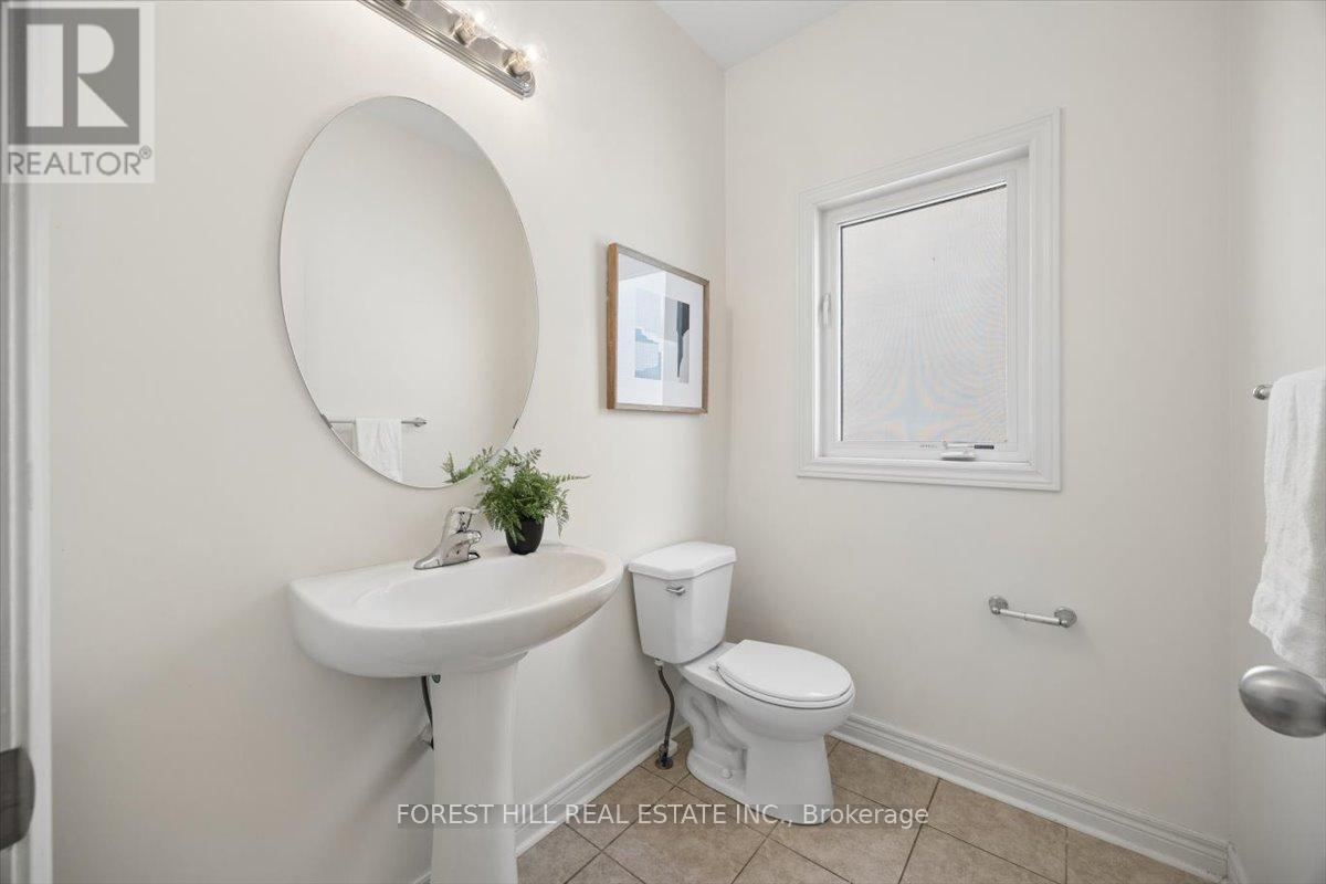 187 Armstrong Crescent, Bradford West Gwillimbury (Bradford), Ontario  L3Z 0L3 - Photo 8 - N13456474
