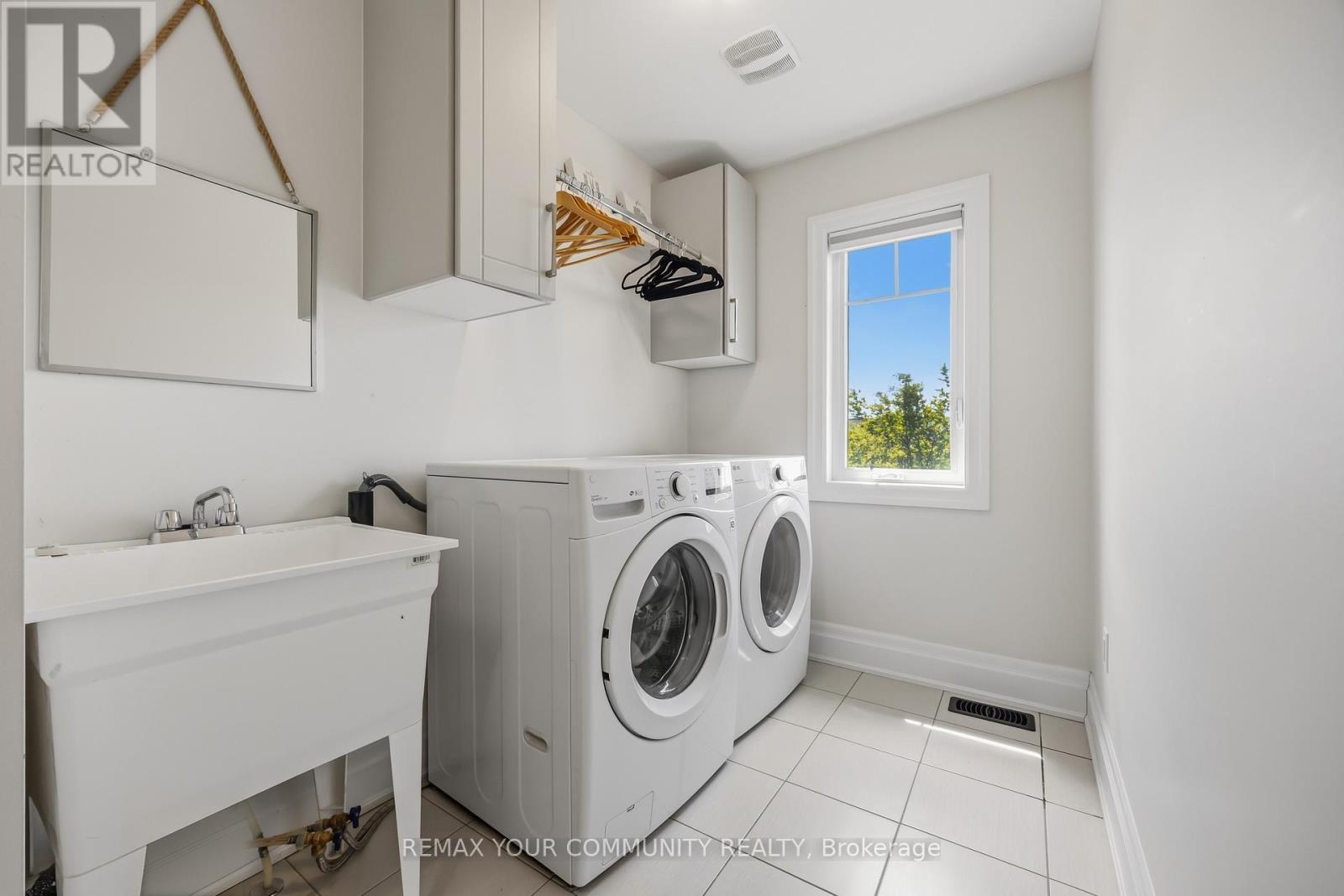 57 Ridgeview Court, Bradford West Gwillimbury (Bradford), Ontario  L3Z 0R9 - Photo 14 - N13456558
