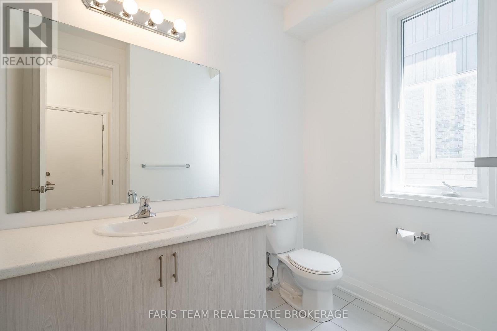 10 Barnyard Trail, Barrie, Ontario  L9J 0Y1 - Photo 16 - S13456598