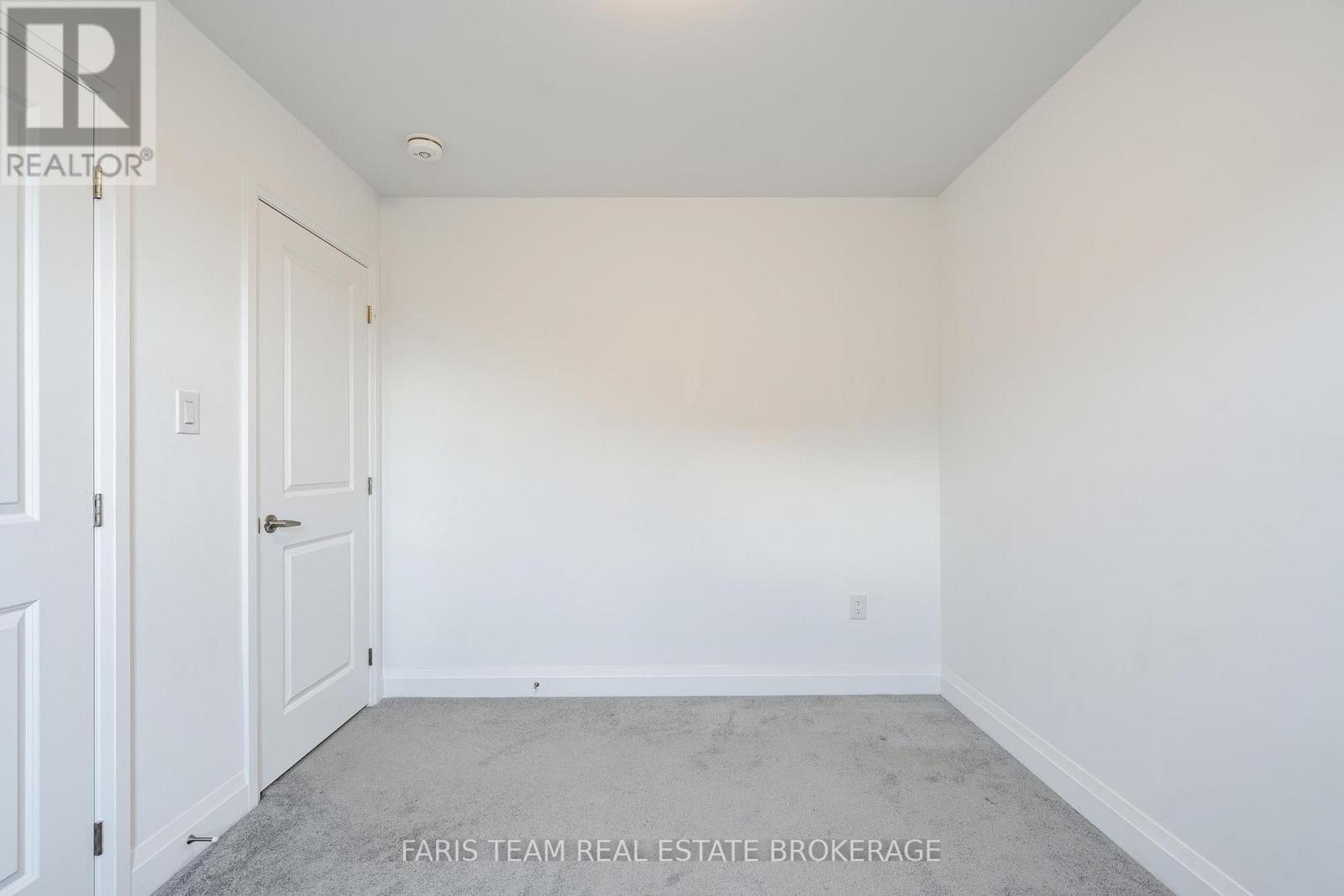 10 Barnyard Trail, Barrie, Ontario  L9J 0Y1 - Photo 31 - S13456598