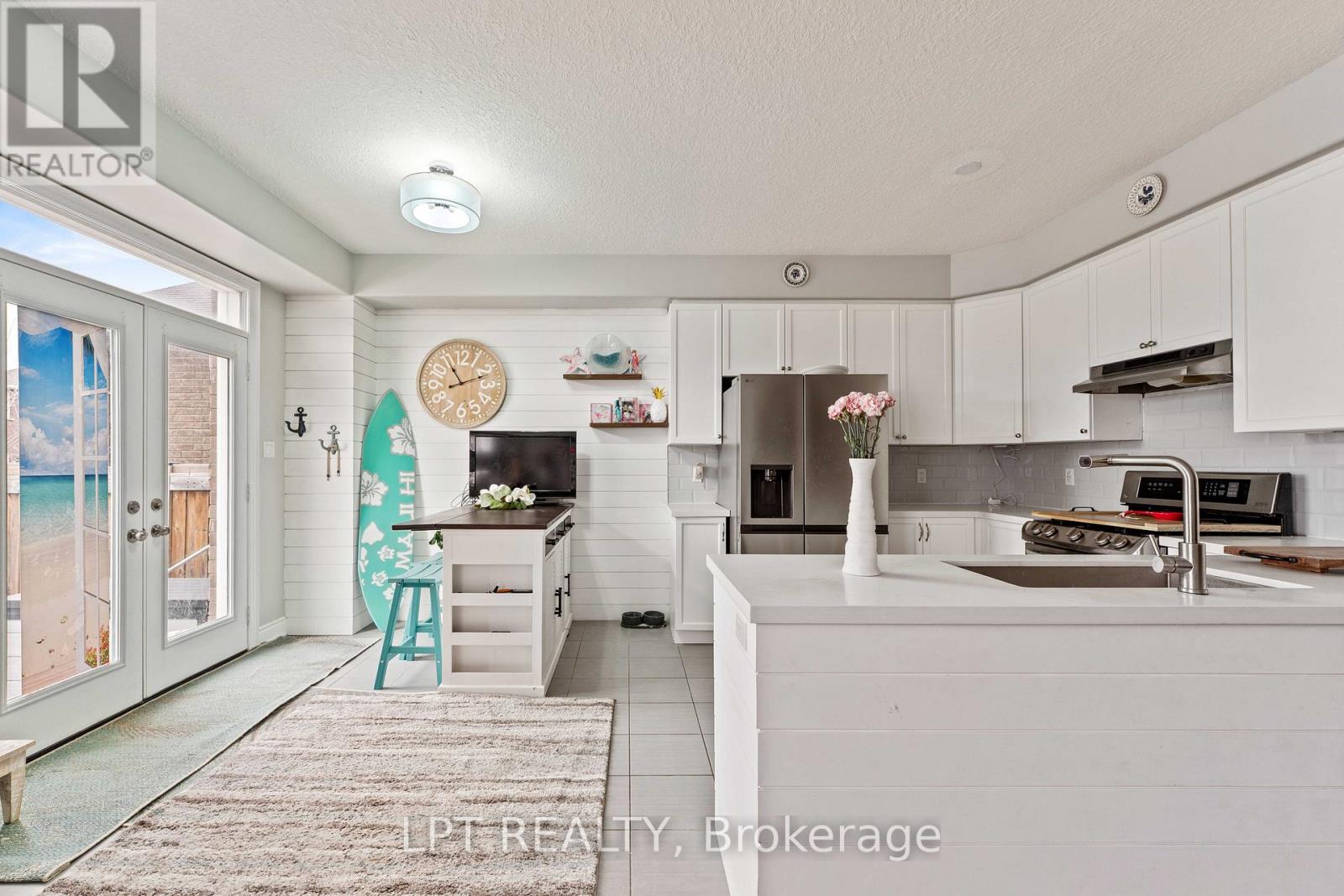 82 Nathan Crescent, Barrie, Ontario  L4N 0S4 - Photo 21 - S13456602