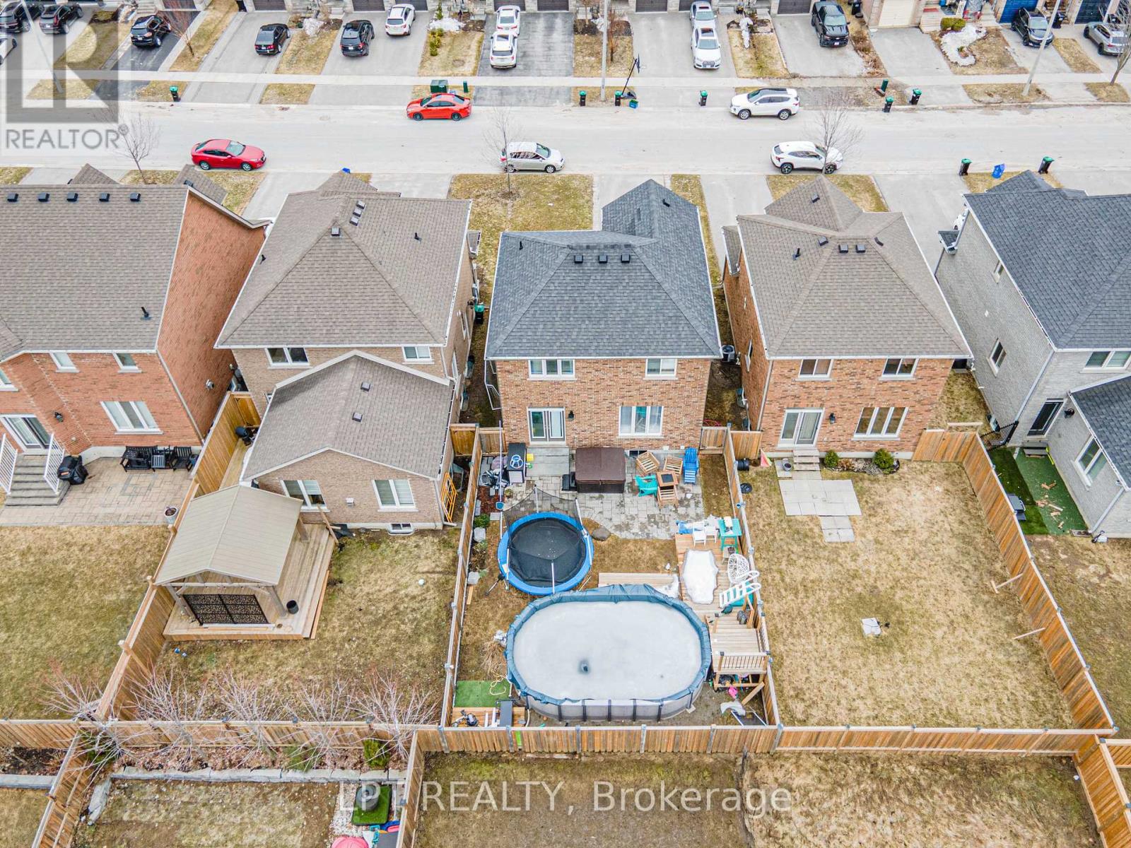 82 Nathan Crescent, Barrie, Ontario  L4N 0S4 - Photo 6 - S13456602