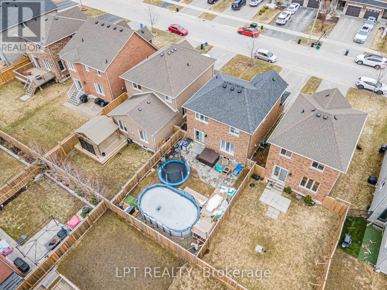 82 Nathan Crescent, Barrie, Ontario  L4N 0S4 - Photo 7 - S13456602