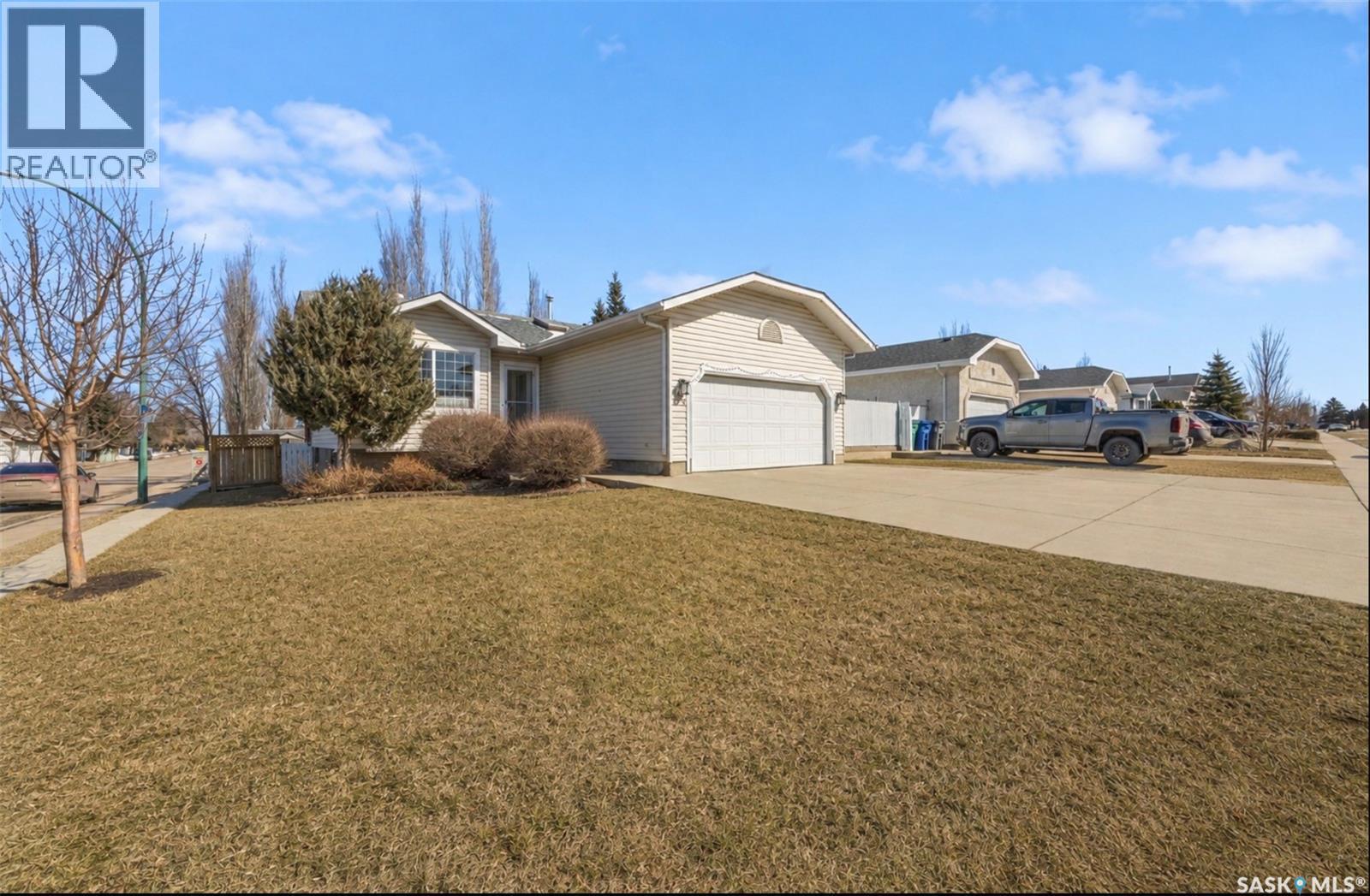 203 Konihowski Road, Saskatoon, Saskatchewan  S7S 1B2 - Photo 3 - SK032724