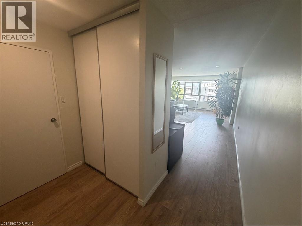 65 Highland Crescent Unit# 804, Kitchener, Ontario N2M 5M8 - Photo 14 - 40840395