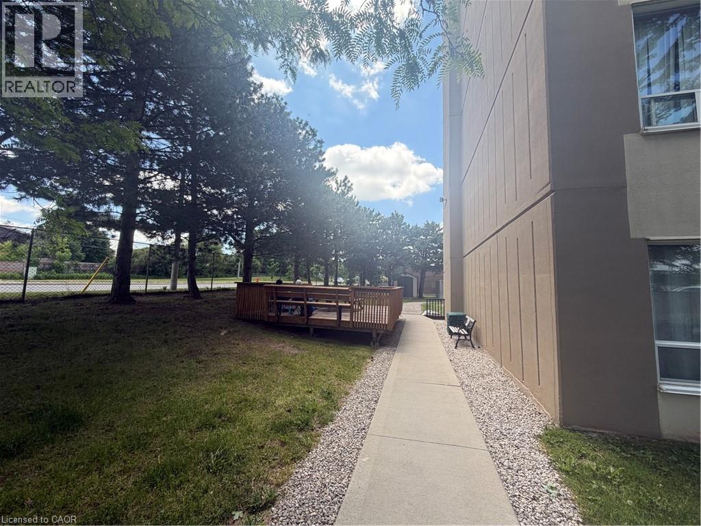 65 Highland Crescent Unit# 804, Kitchener, Ontario N2M 5M8 - Photo 29 - 40840395