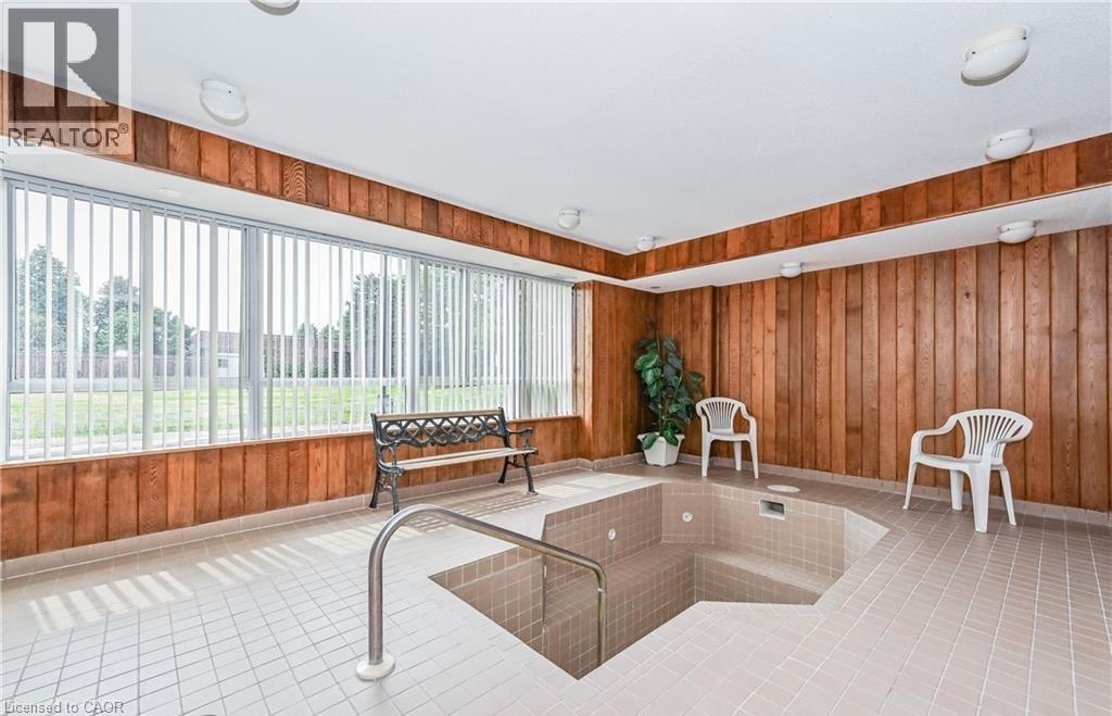 65 Highland Crescent Unit# 804, Kitchener, Ontario N2M 5M8 - Photo 5 - 40840395