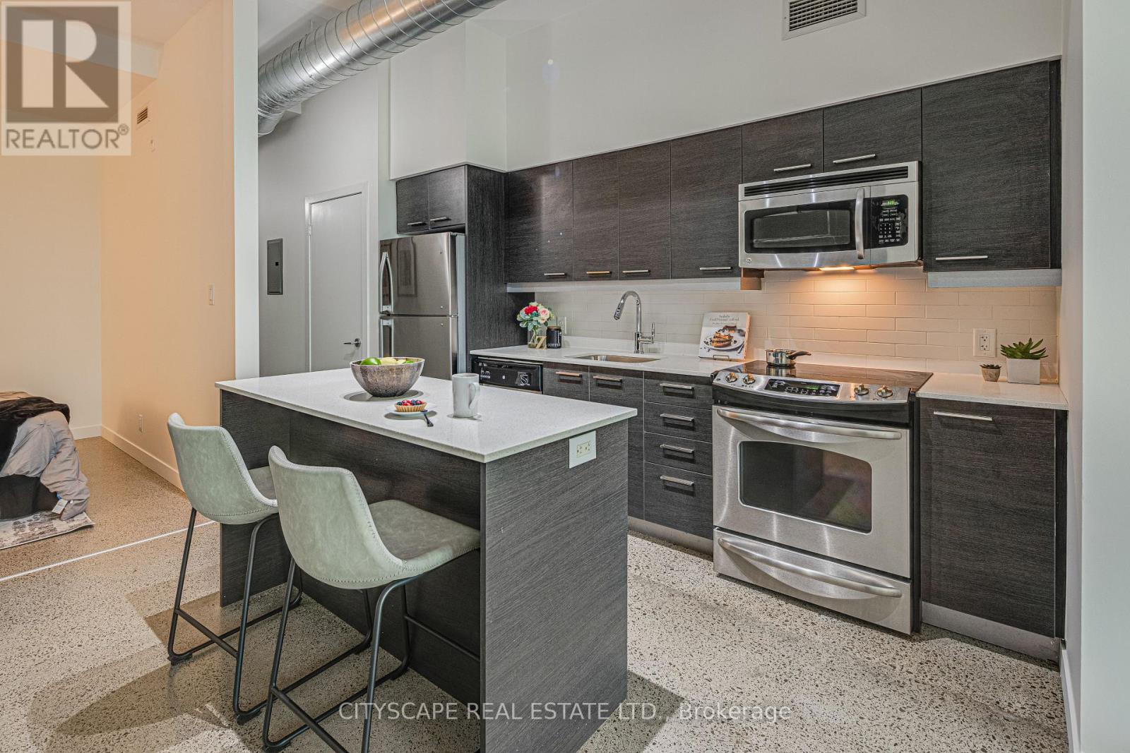 313 - 510 King Street E, Toronto, Ontario  M5A 0E5 - Photo 2 - C13455730