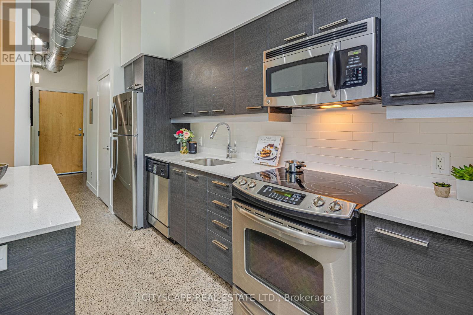 313 - 510 King Street E, Toronto, Ontario  M5A 0E5 - Photo 4 - C13455730