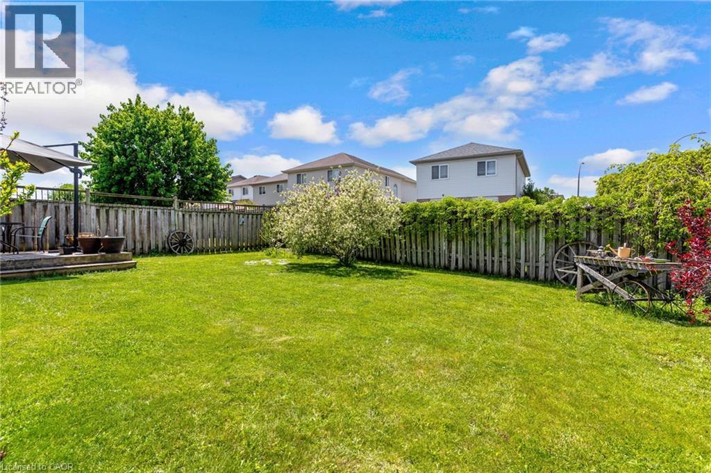 249 Wilderness Drive, Kitchener, Ontario  N2E 3R4 - Photo 42 - 40840764