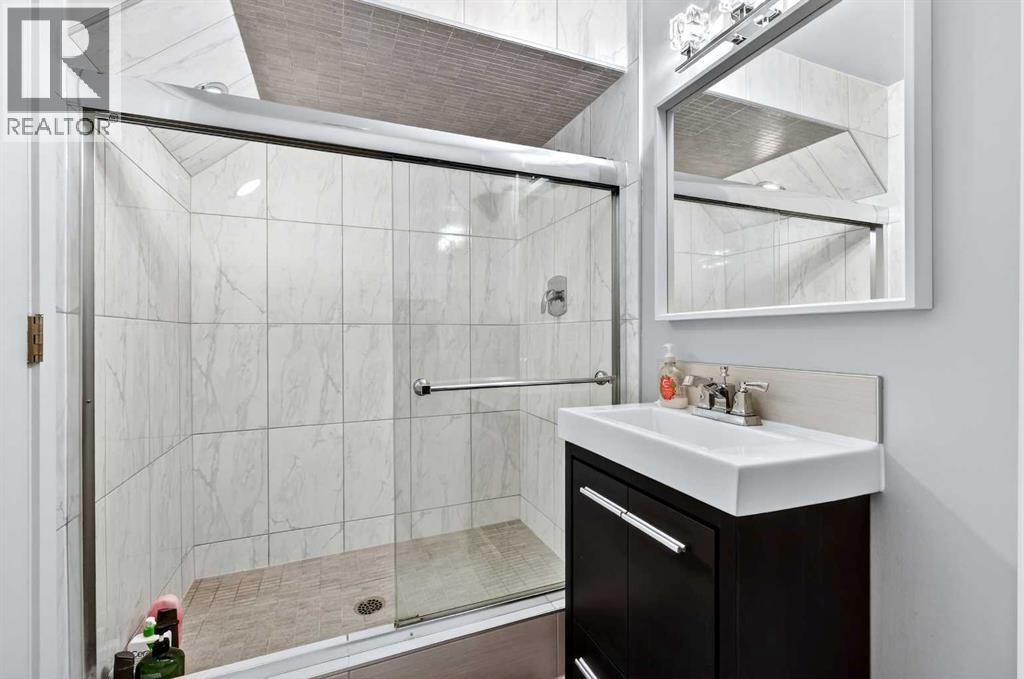 10540 Oakfield Drive SW, Calgary, Alberta  T2W 2A9 - Photo 37 - A2315874