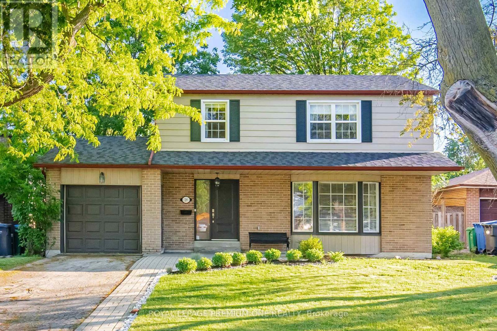 29 APPLEBY DRIVE, Brampton, Ontario