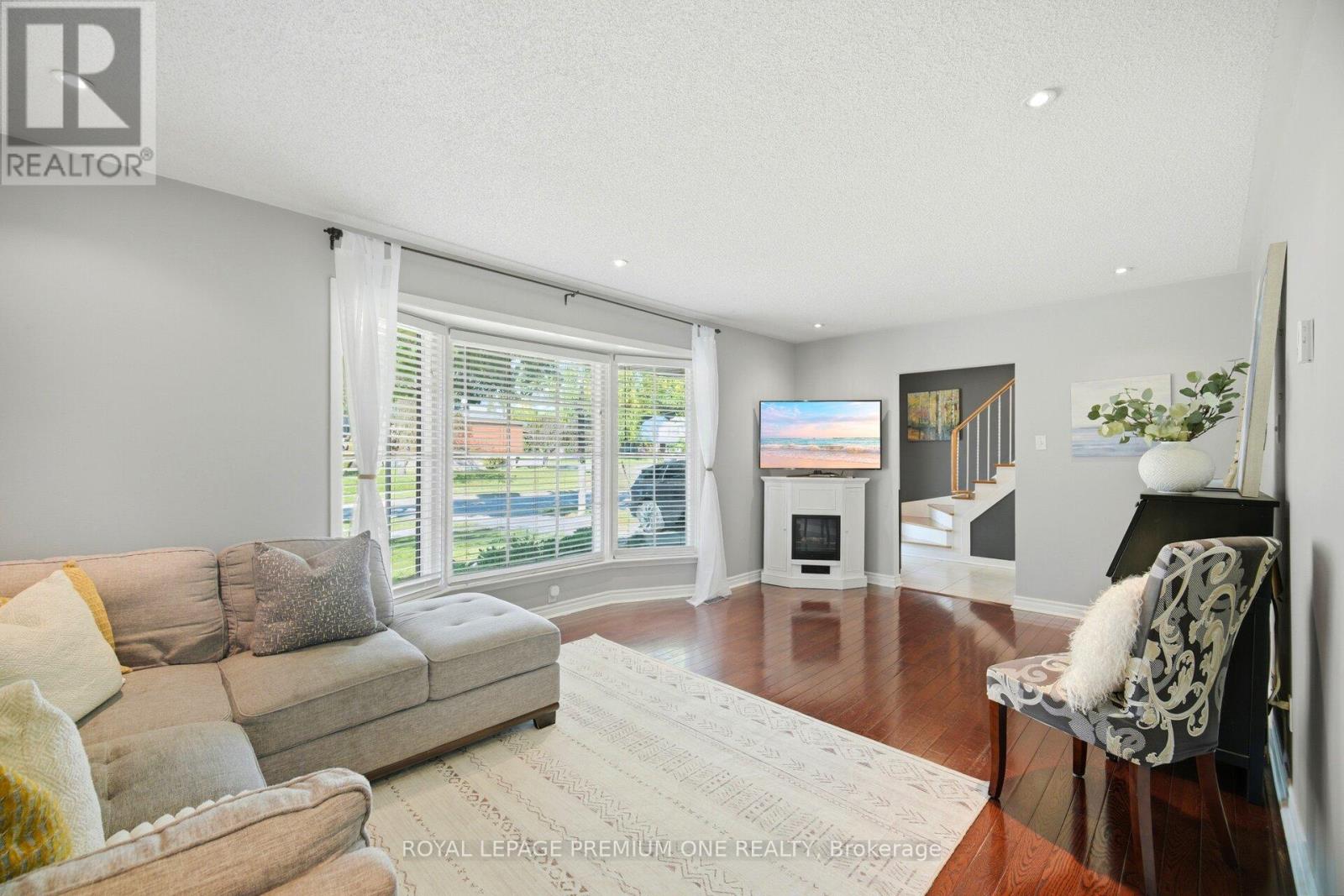 29 Appleby Drive, Brampton, Ontario  L6T 2S7 - Photo 7 - W13456276