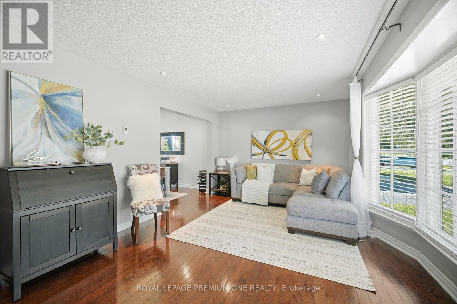 29 Appleby Drive, Brampton, Ontario  L6T 2S7 - Photo 8 - W13456276