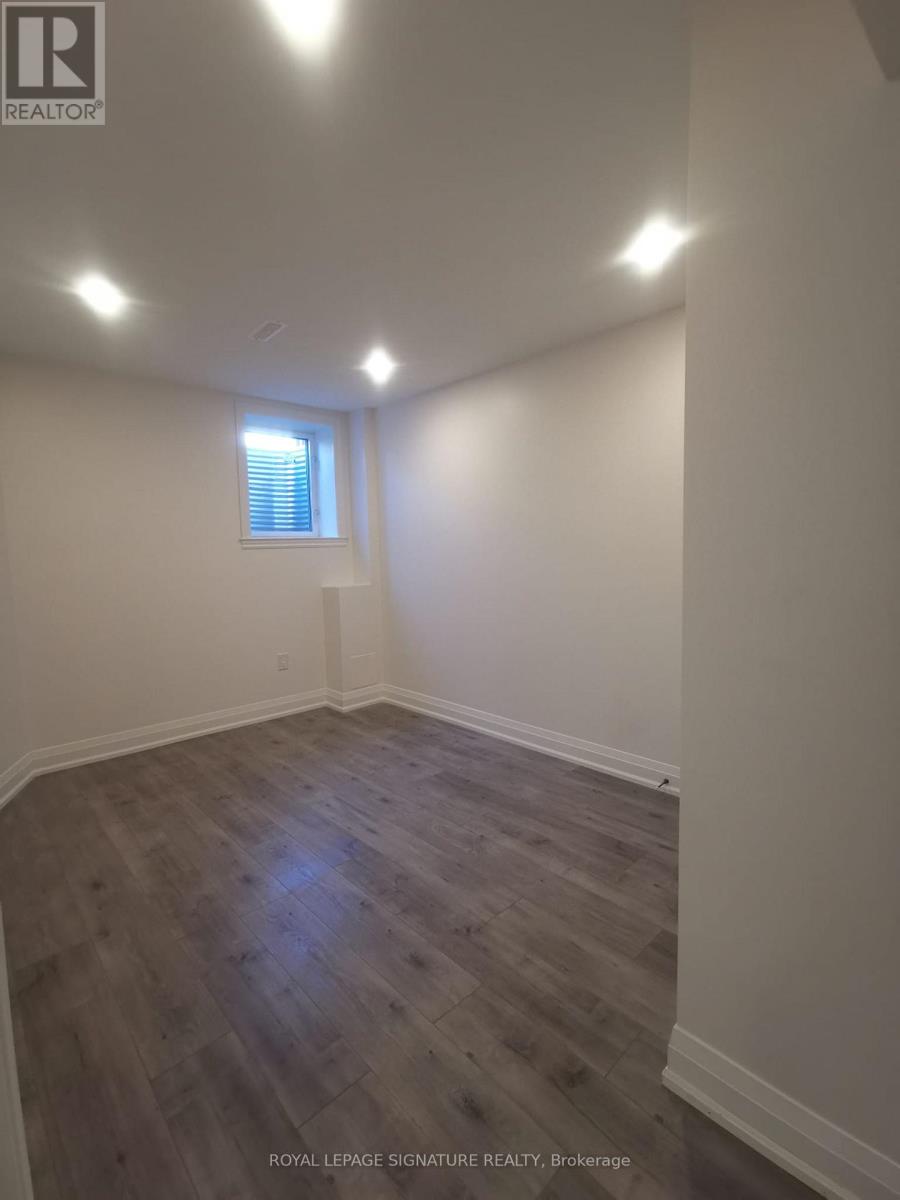 48 Hubbell Road, Brampton, Ontario  L6Y 2A5 - Photo 4 - W13456282