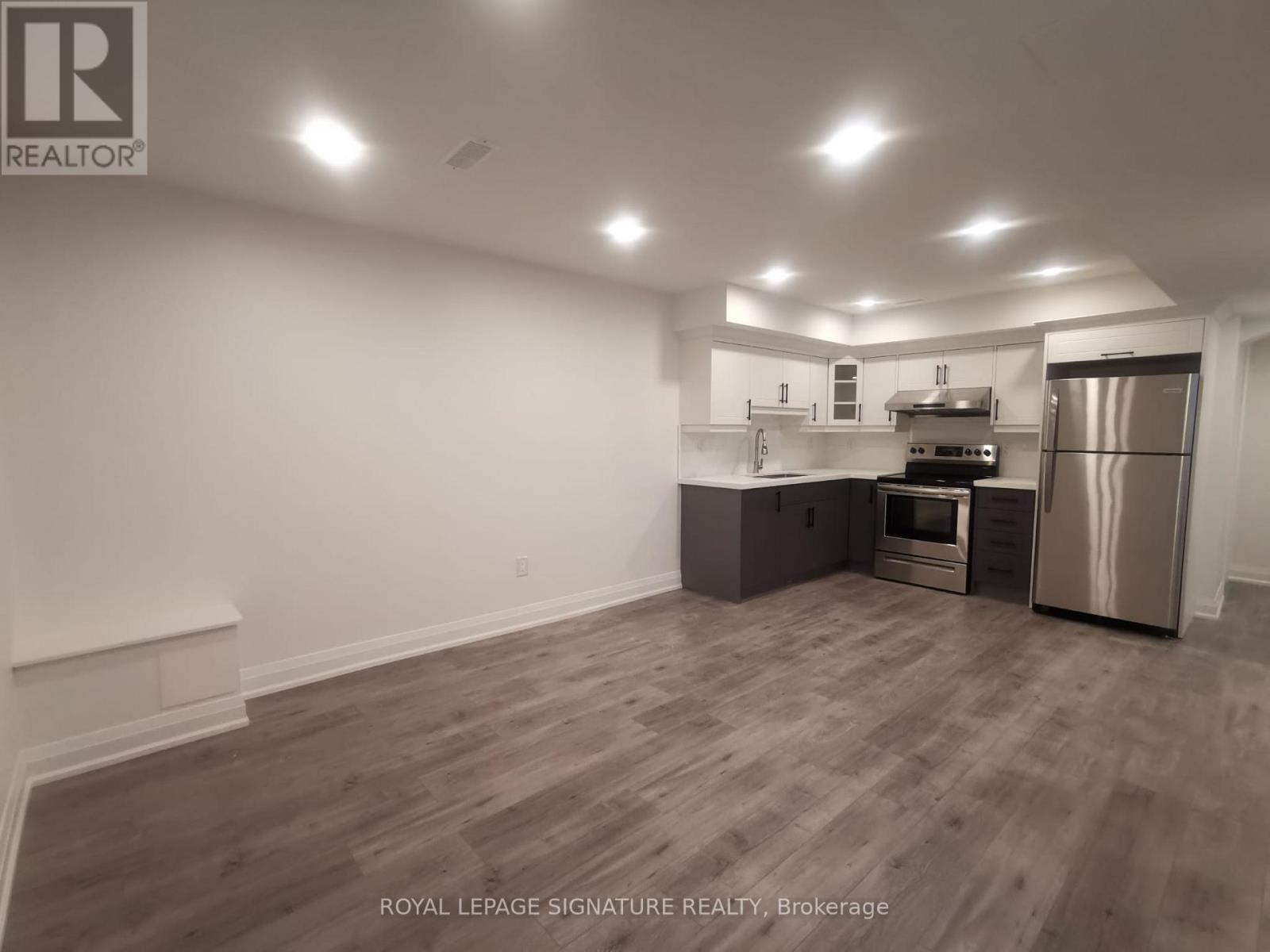 48 Hubbell Road, Brampton, Ontario  L6Y 2A5 - Photo 5 - W13456282