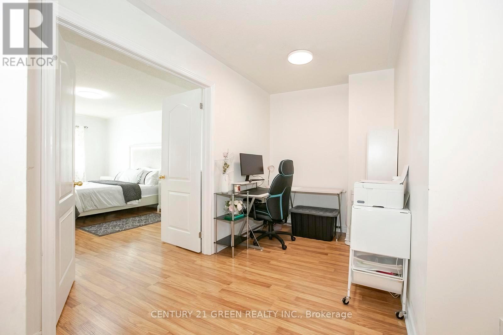 38 - 770 Othello Court E, Mississauga, Ontario  L5W 1Y2 - Photo 24 - W13456286