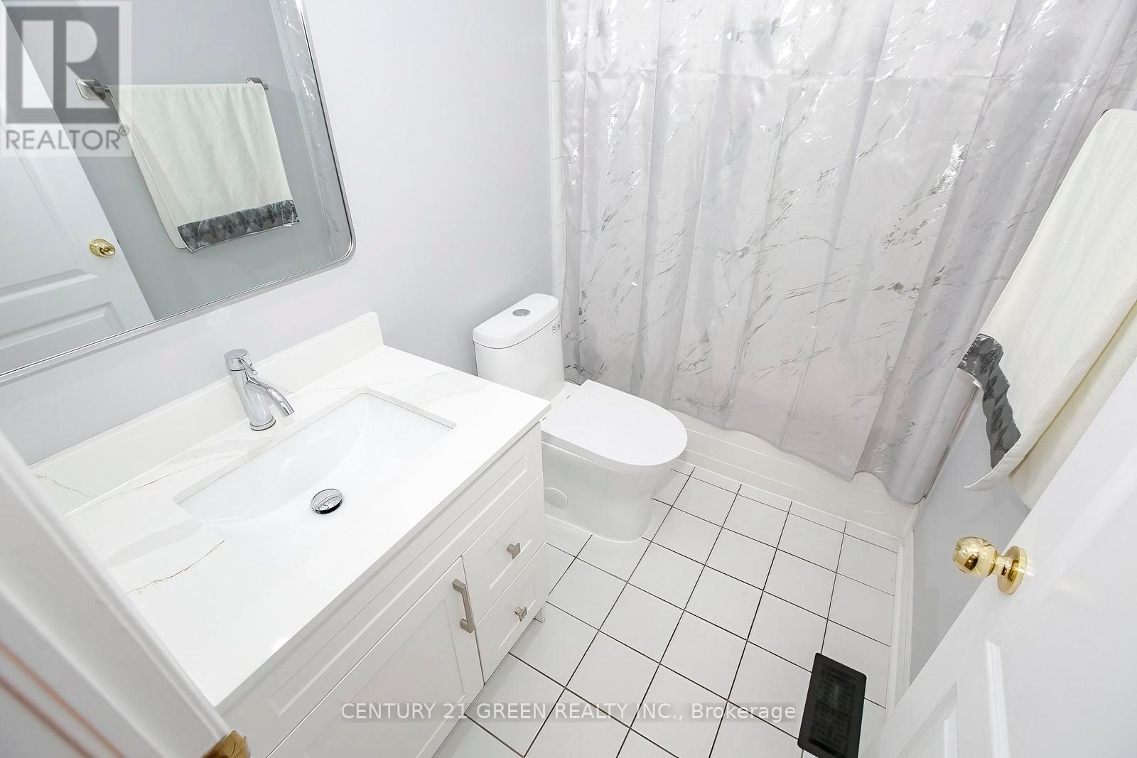 38 - 770 Othello Court E, Mississauga, Ontario  L5W 1Y2 - Photo 34 - W13456286