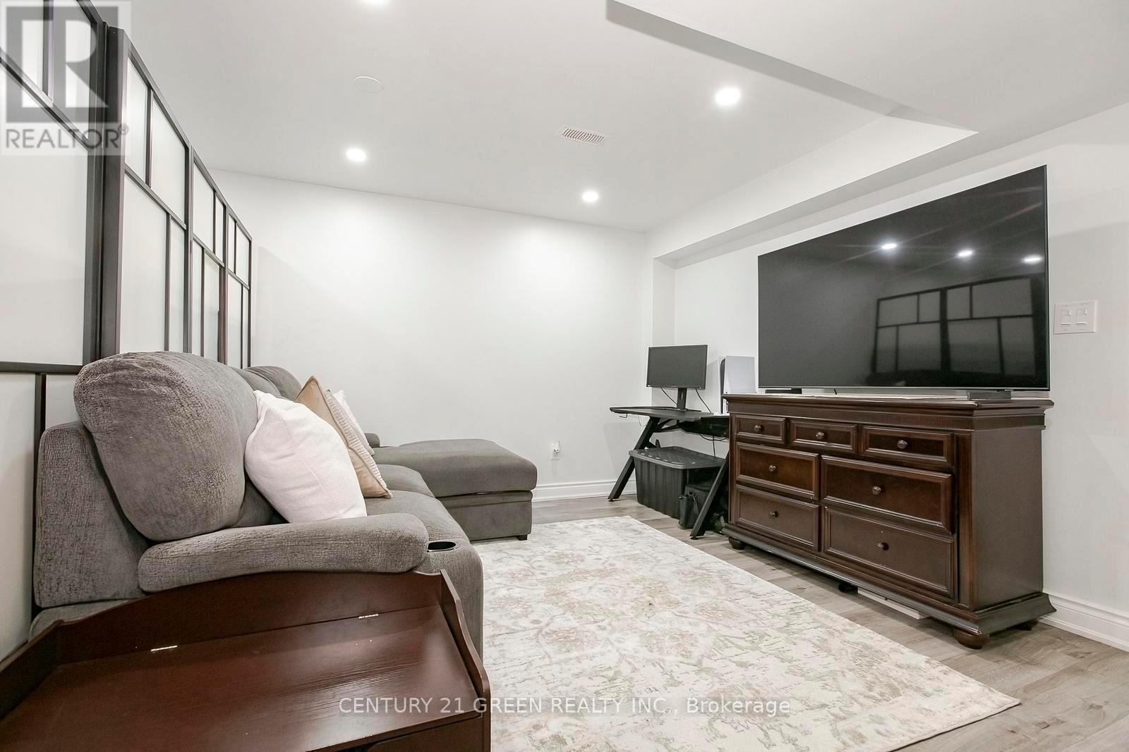 38 - 770 Othello Court E, Mississauga, Ontario  L5W 1Y2 - Photo 40 - W13456286