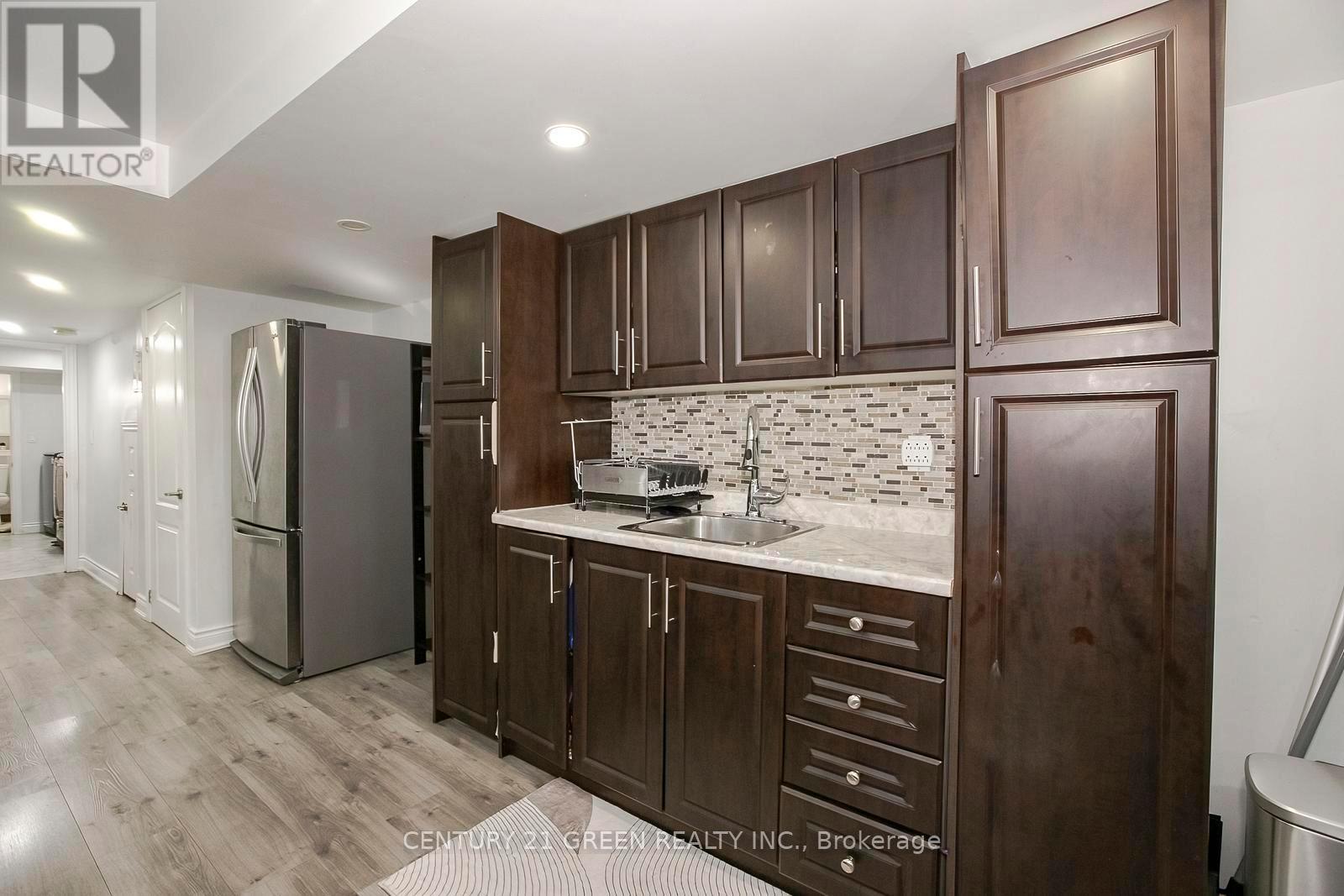 38 - 770 Othello Court E, Mississauga, Ontario  L5W 1Y2 - Photo 42 - W13456286