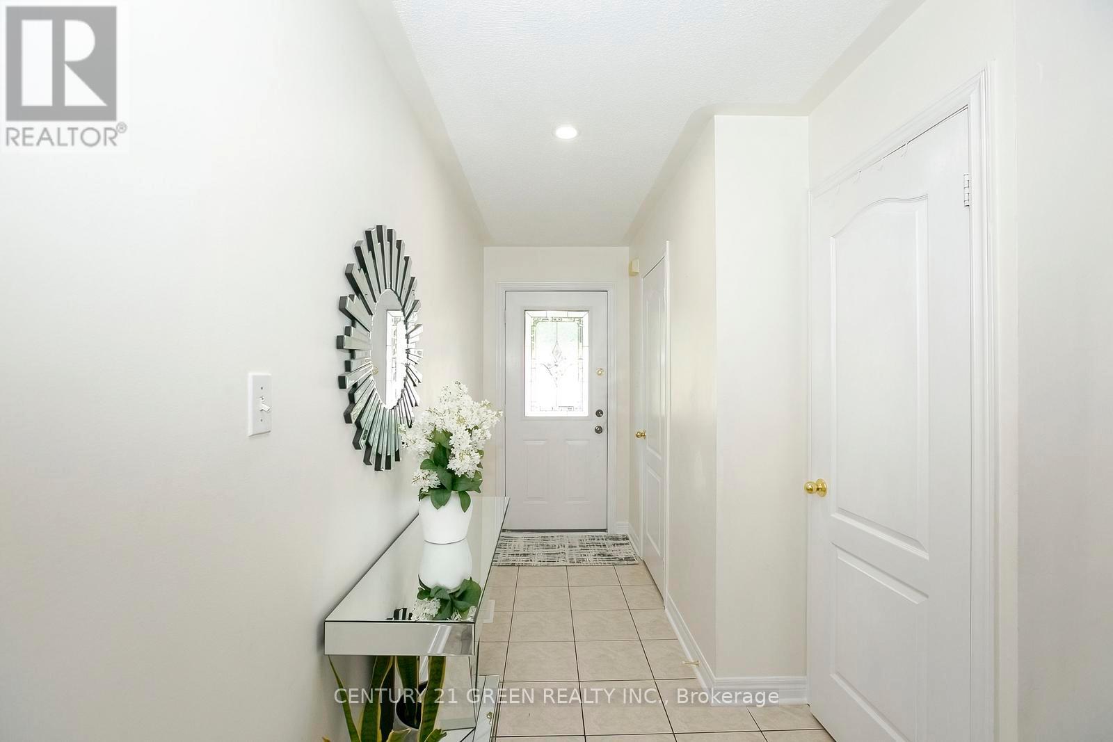 38 - 770 Othello Court E, Mississauga, Ontario  L5W 1Y2 - Photo 6 - W13456286