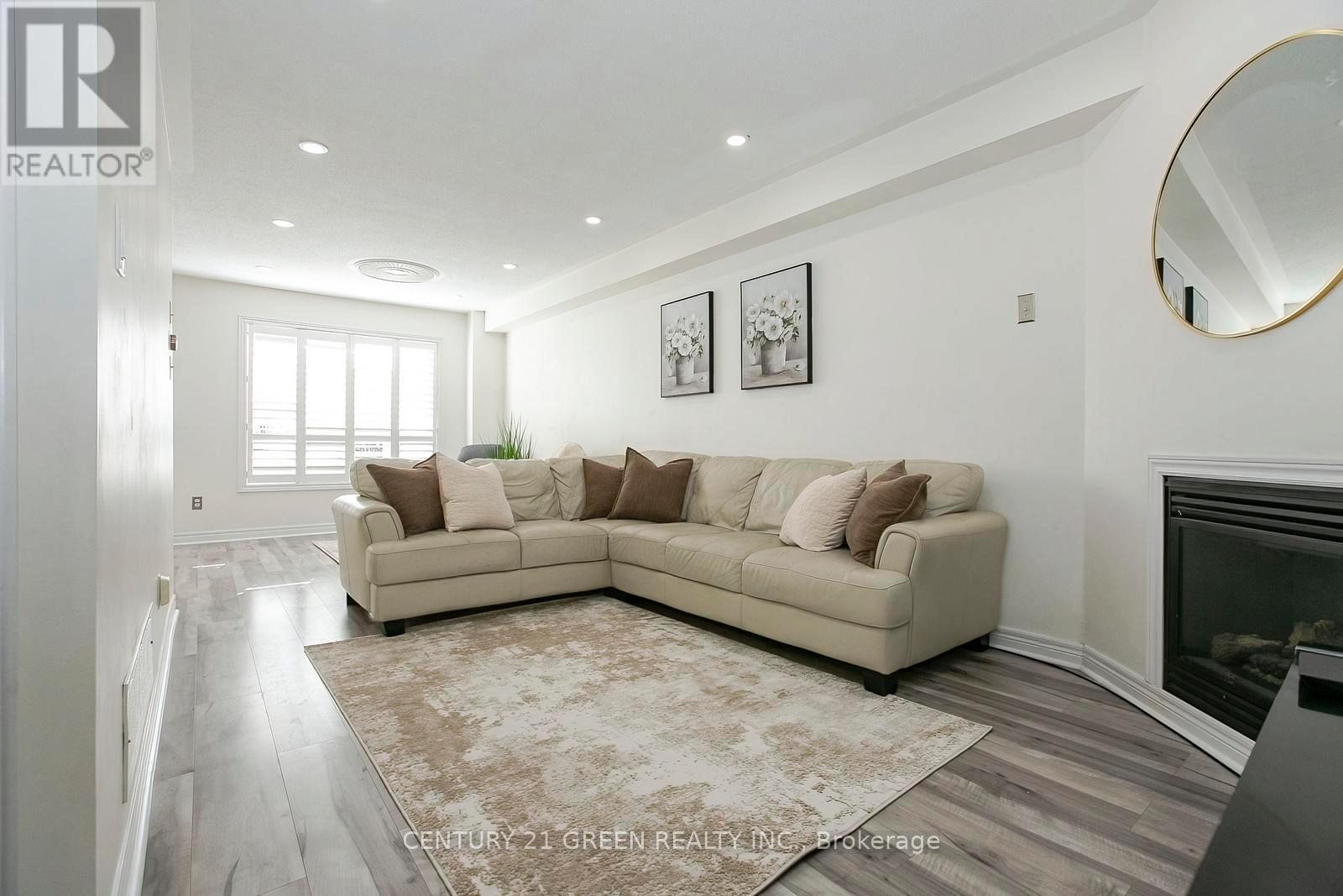 38 - 770 Othello Court E, Mississauga, Ontario  L5W 1Y2 - Photo 9 - W13456286