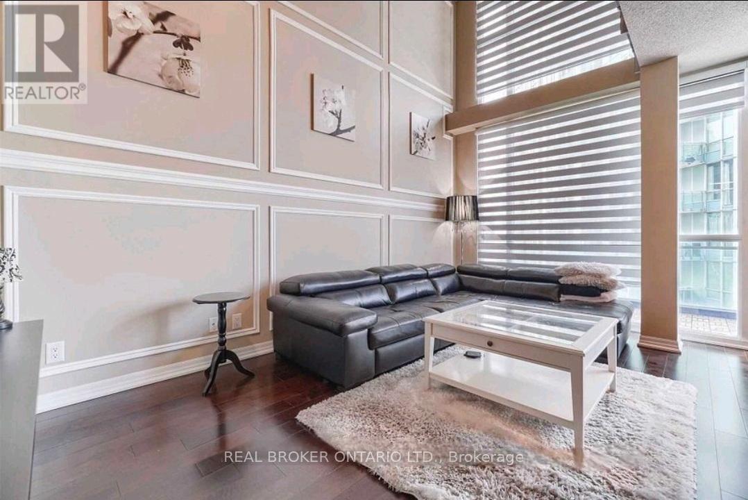 2101 - 223 Webb Drive, Mississauga, Ontario  L5B 0E8 - Photo 2 - W13456324