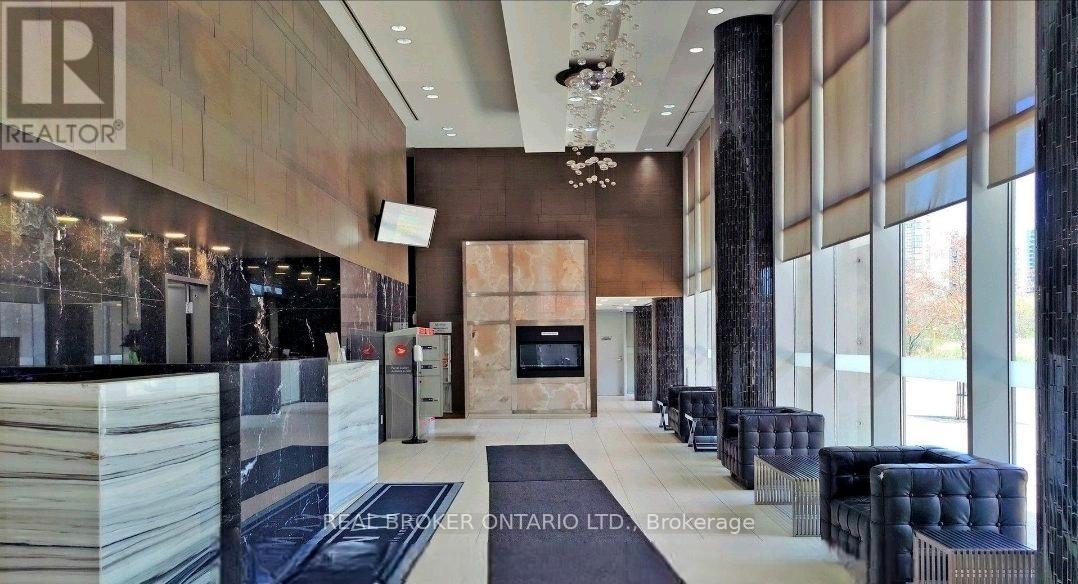 2101 - 223 Webb Drive, Mississauga, Ontario  L5B 0E8 - Photo 6 - W13456324