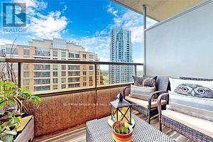 2022 - 5233 Dundas Street W, Toronto, Ontario M9B 6M1 - Photo 3 - W13456374
