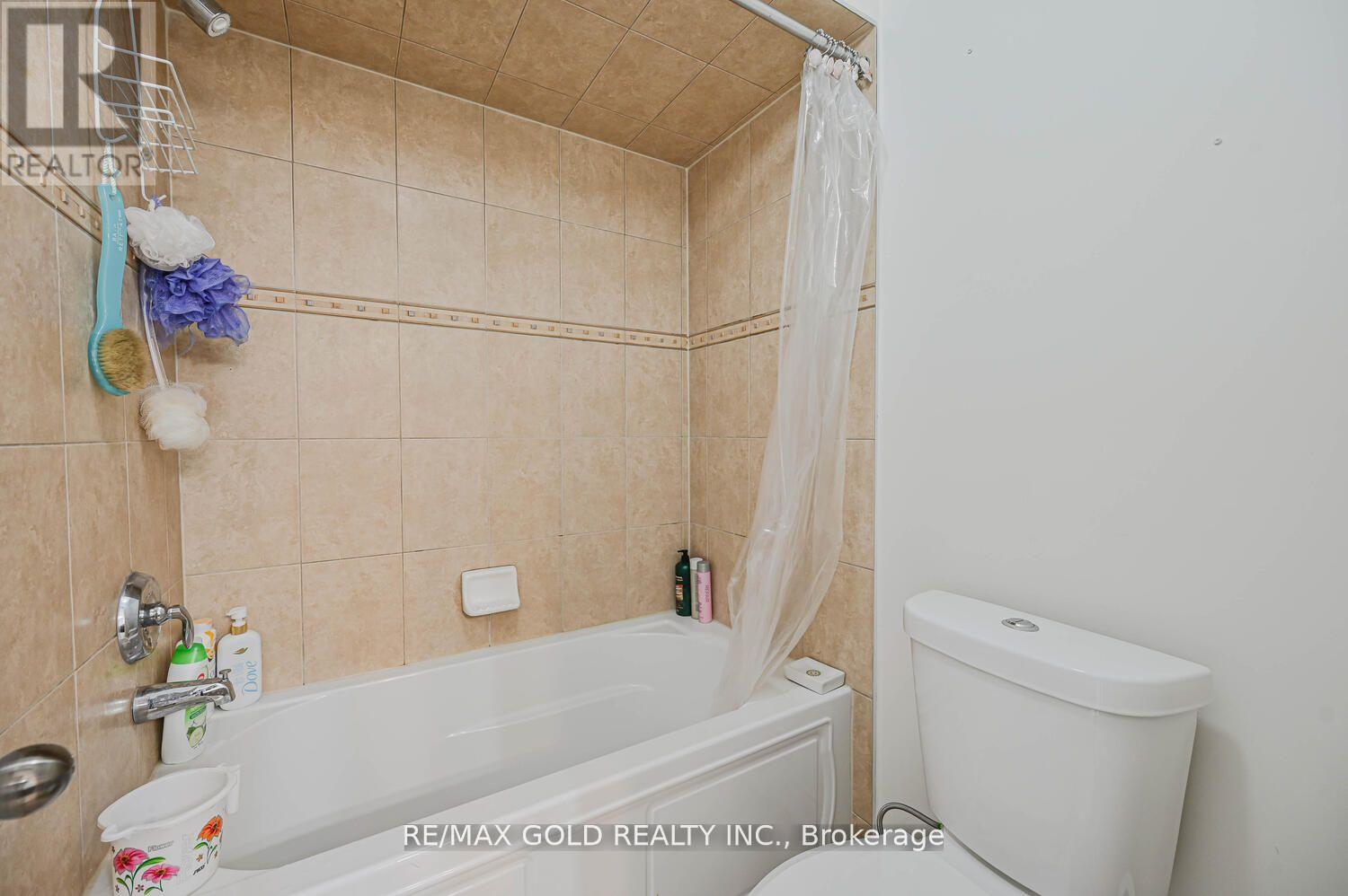 37 Scotchmere Crescent, Brampton, Ontario  L6P 3A6 - Photo 30 - W13456380