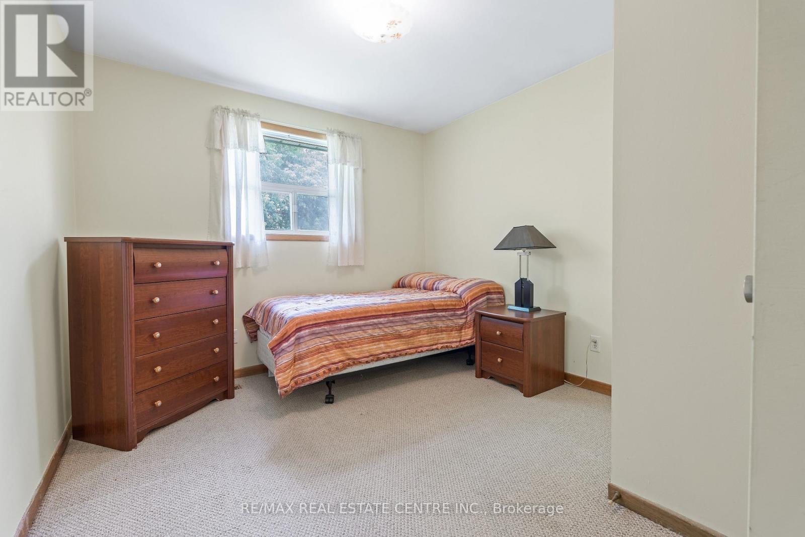 49 Hull Street, Mississauga, Ontario  L4T 1C4 - Photo 20 - W13456448