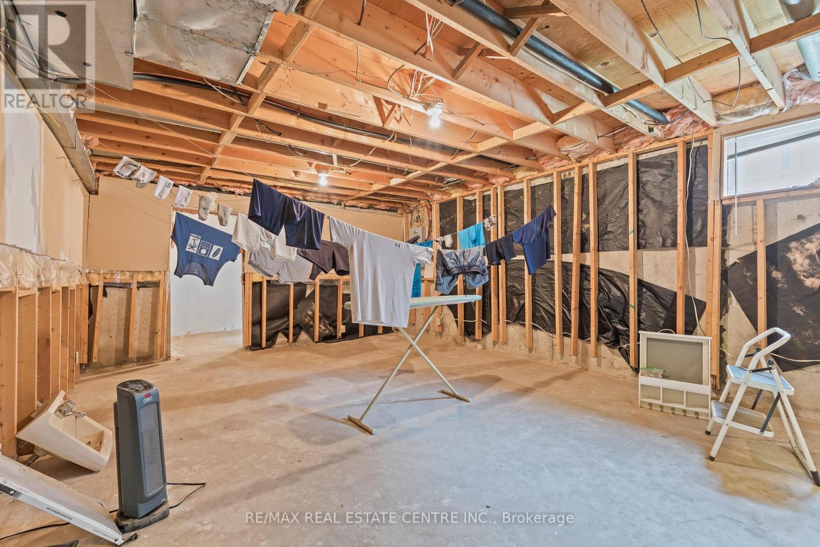 49 Hull Street, Mississauga, Ontario  L4T 1C4 - Photo 28 - W13456448