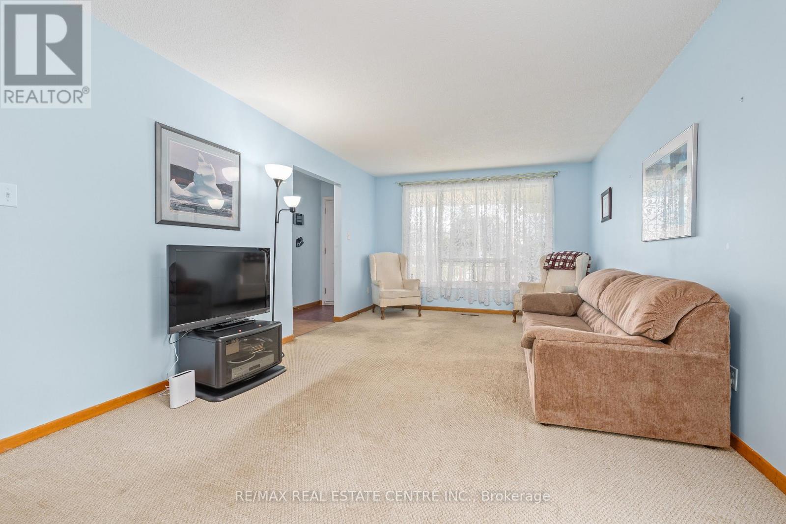 49 Hull Street, Mississauga, Ontario  L4T 1C4 - Photo 9 - W13456448