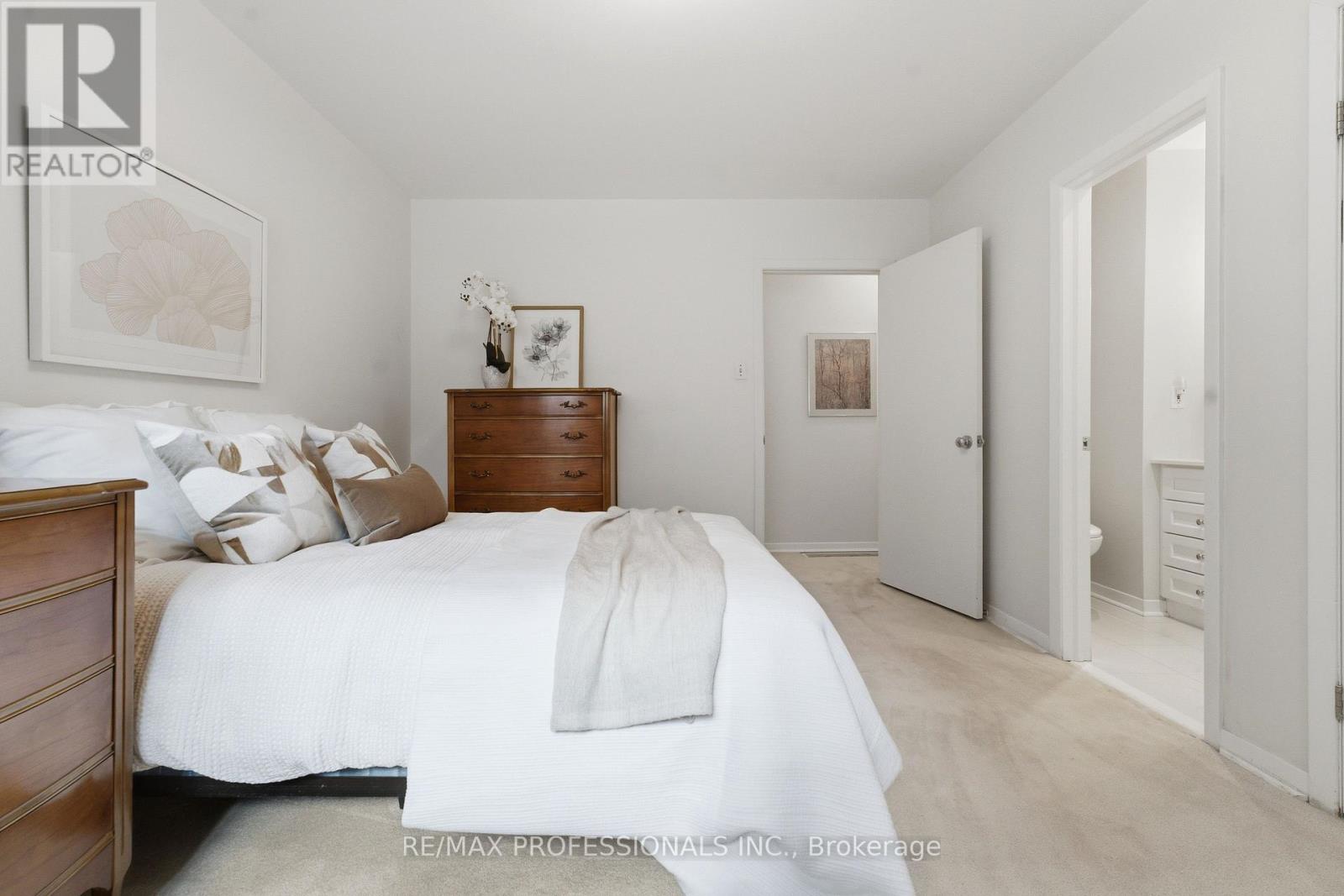 48 Wareside Road, Toronto, Ontario  M9C 3B3 - Photo 20 - W13456502