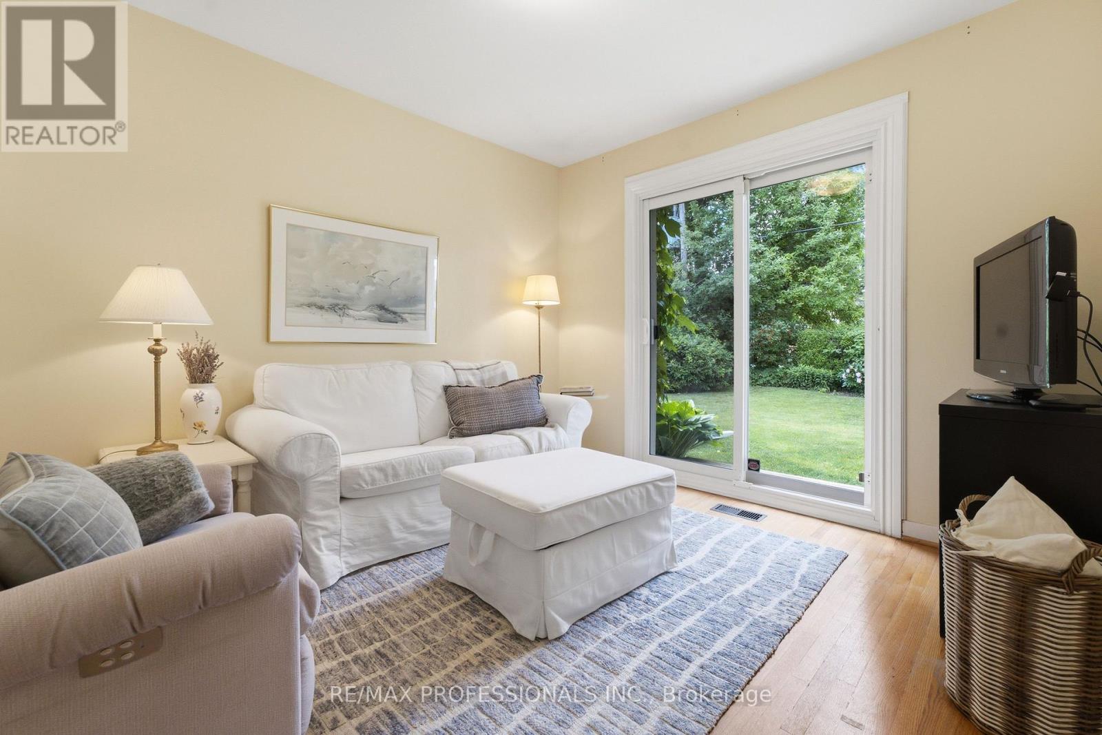 48 Wareside Road, Toronto, Ontario  M9C 3B3 - Photo 29 - W13456502