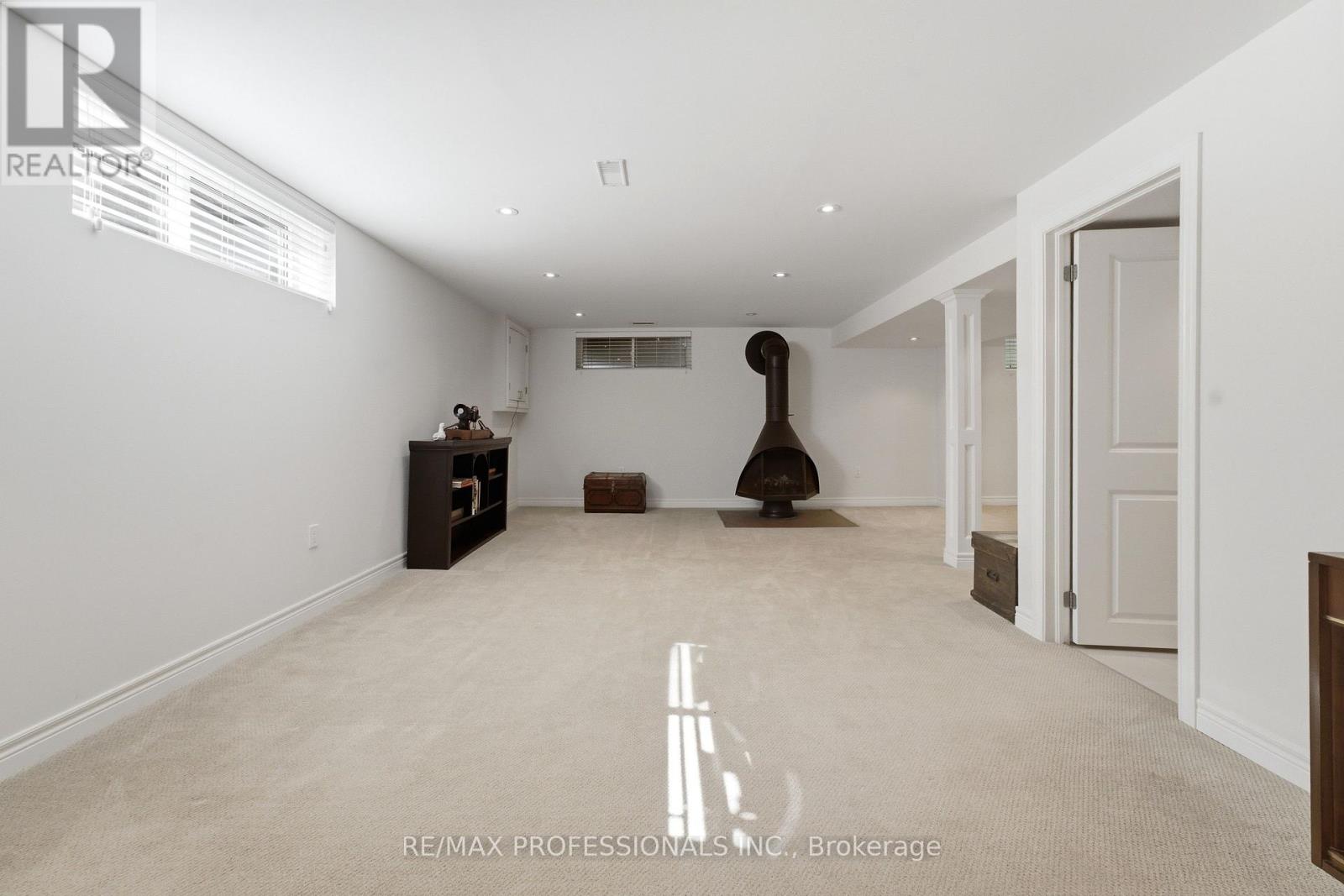 48 Wareside Road, Toronto, Ontario  M9C 3B3 - Photo 32 - W13456502