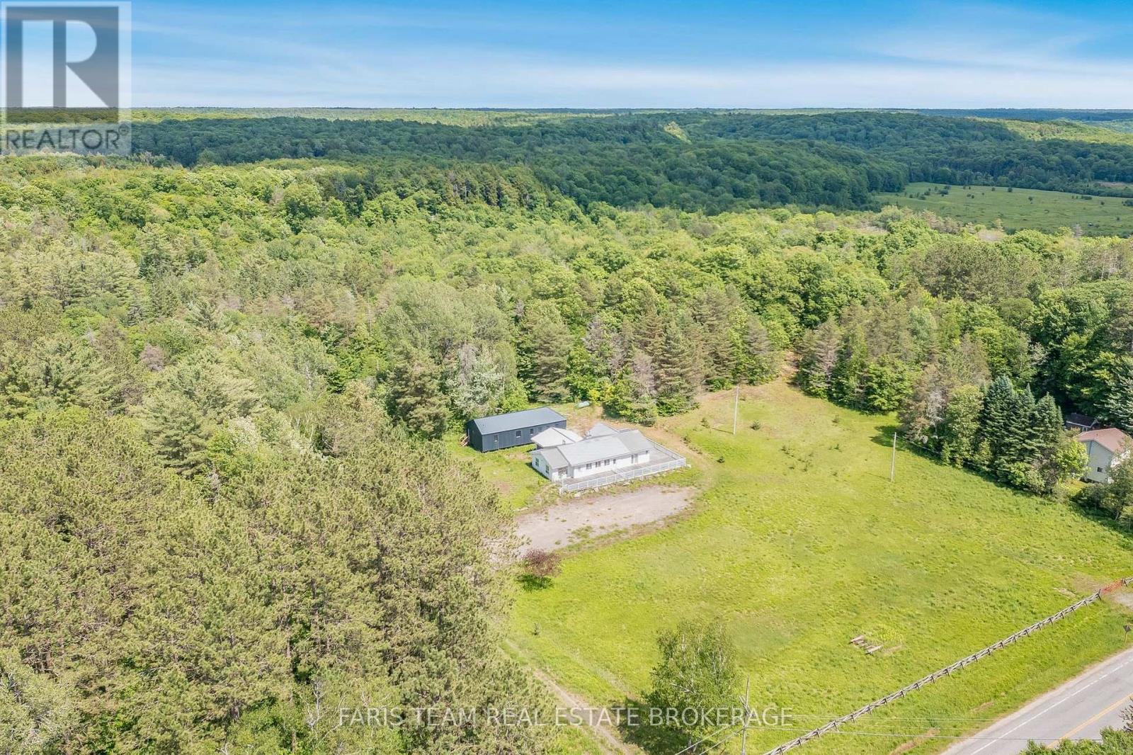 2180-2186 Hwy 141, Muskoka Lakes, Ontario  P0B 1L0 - Photo 16 - X13456284