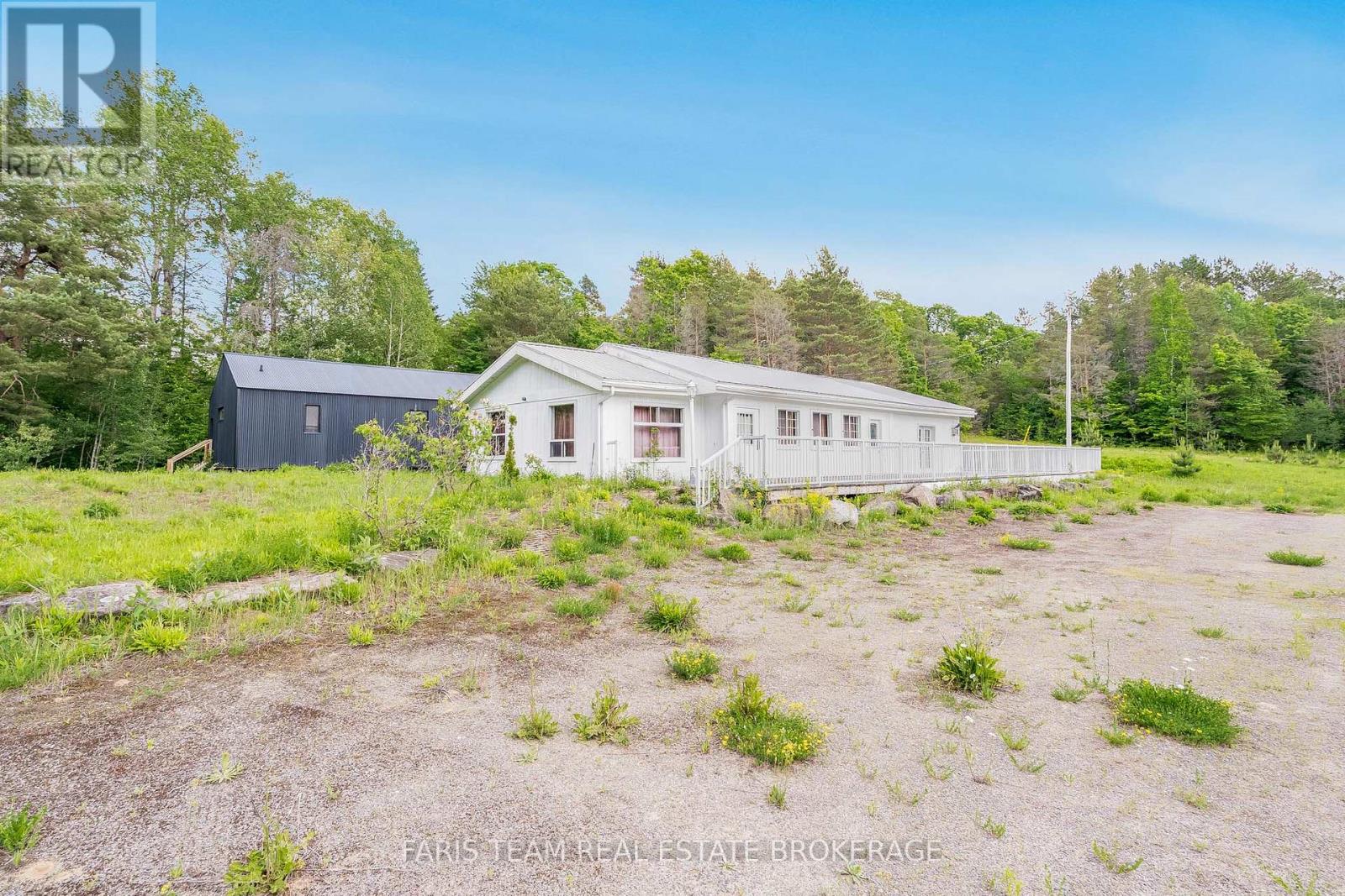 2180-2186 Hwy 141, Muskoka Lakes, Ontario  P0B 1L0 - Photo 4 - X13456284