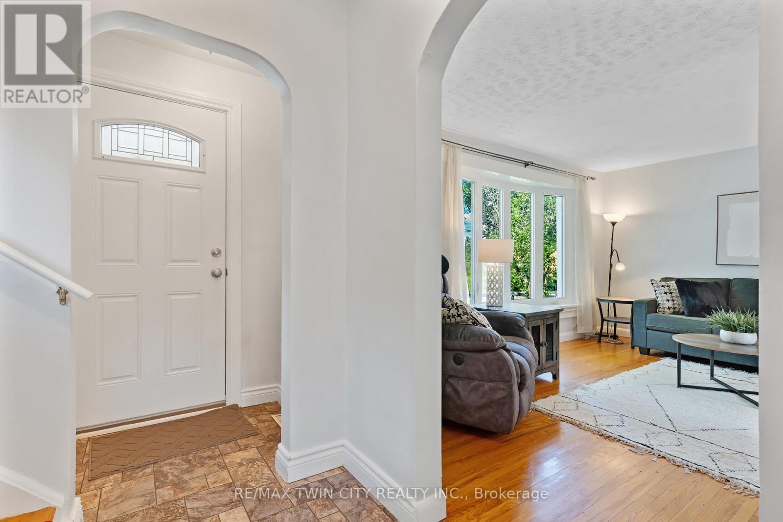 161 Hedley Street, Cambridge, Ontario N3H 3X9 - Photo 3 - X13456378