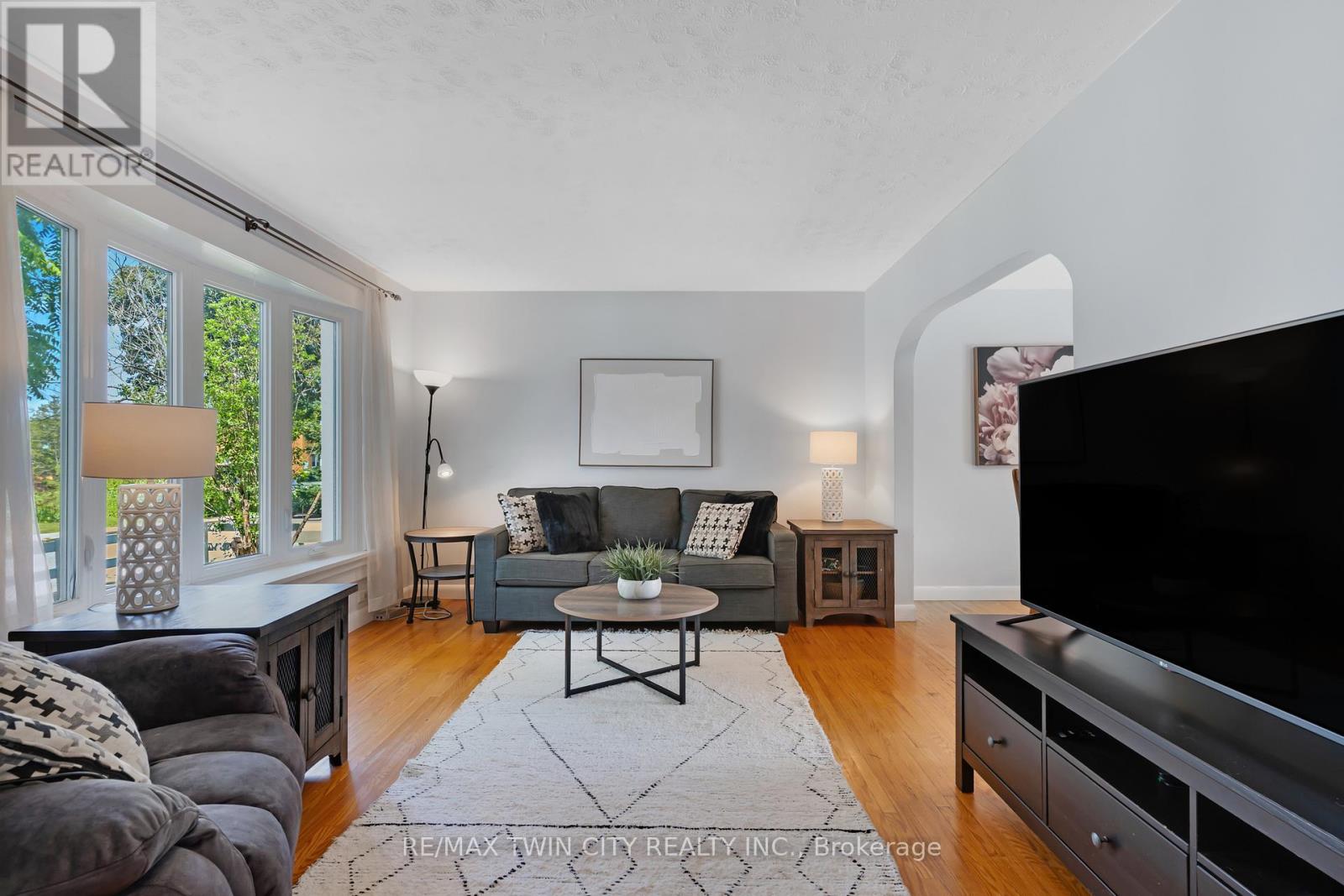 161 Hedley Street, Cambridge, Ontario N3H 3X9 - Photo 5 - X13456378